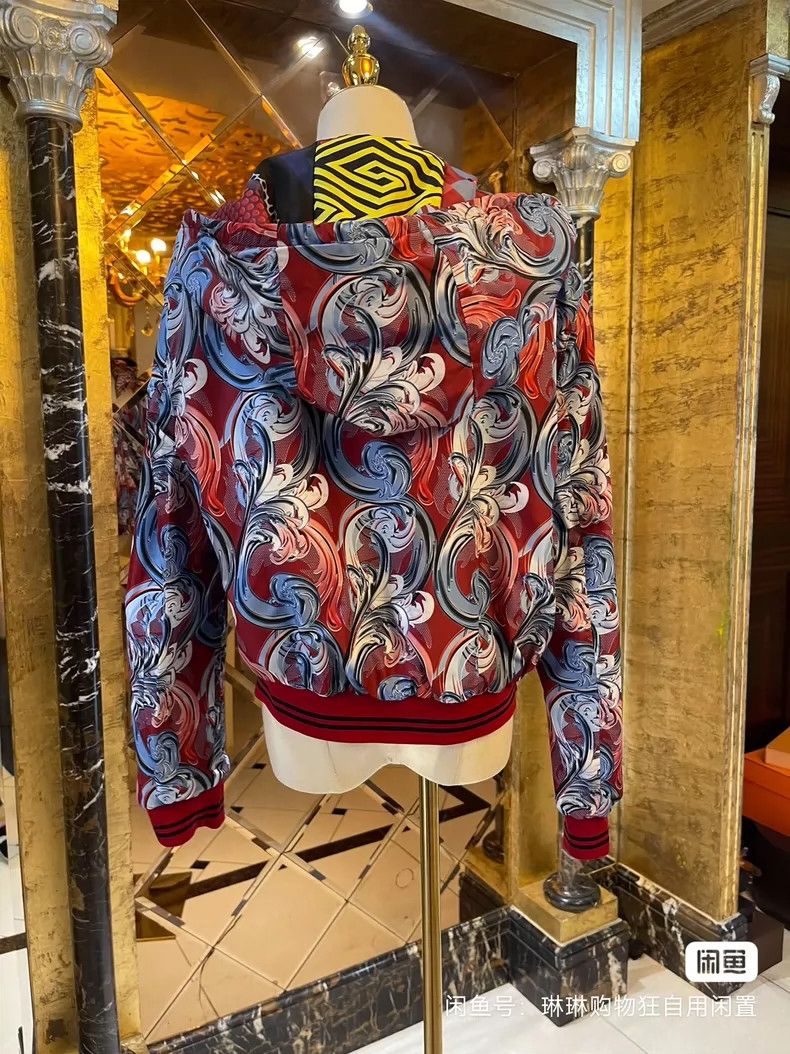 Versace Versace Wearing a baseball padded jacket and a padded jack Size M / US 6-8 / IT 42-44 - 8 Thumbnail