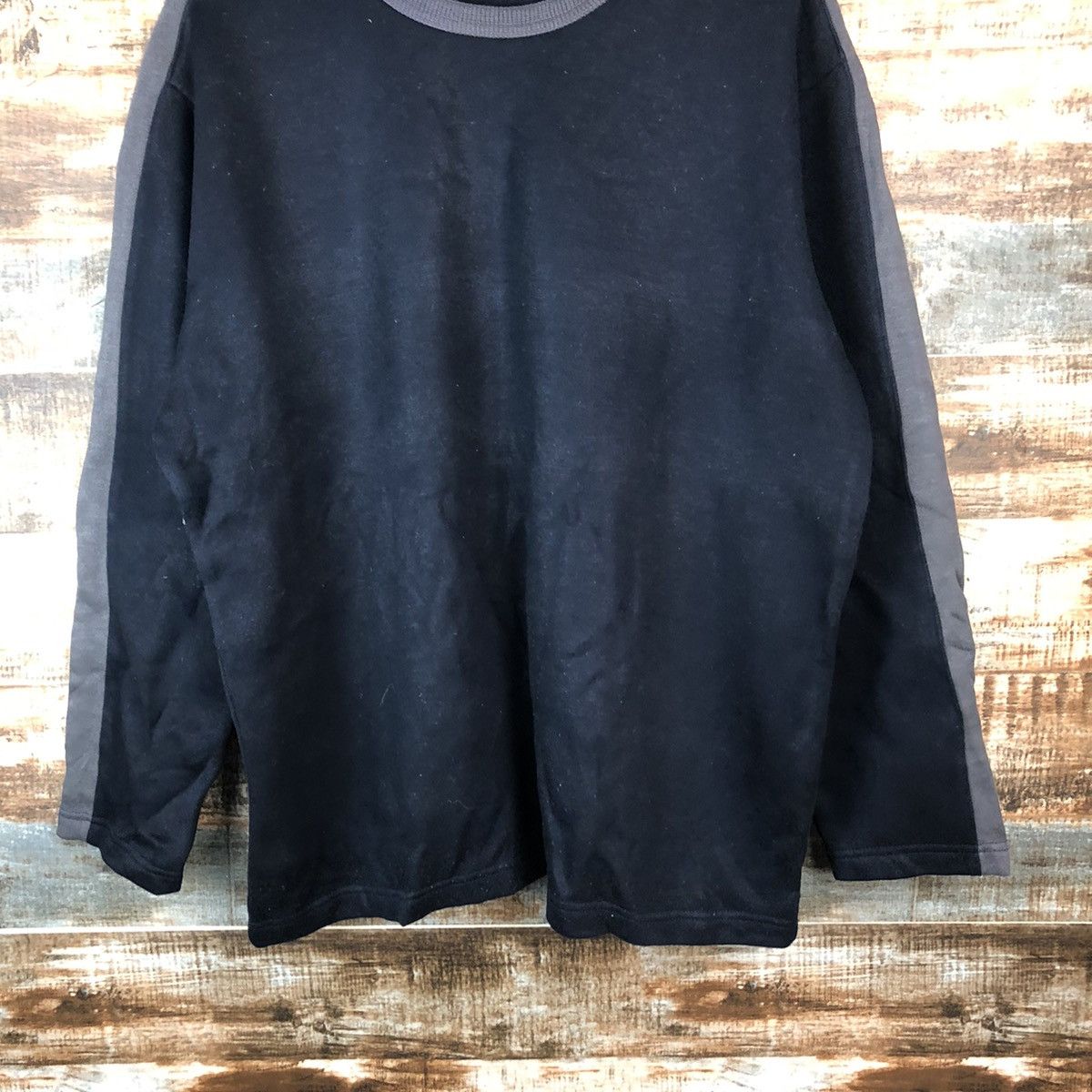 Uniqlo Uniqlo japan vintage Black Sweatshirt #A2058 Size US XL / EU 56 / 4 - 6 Thumbnail