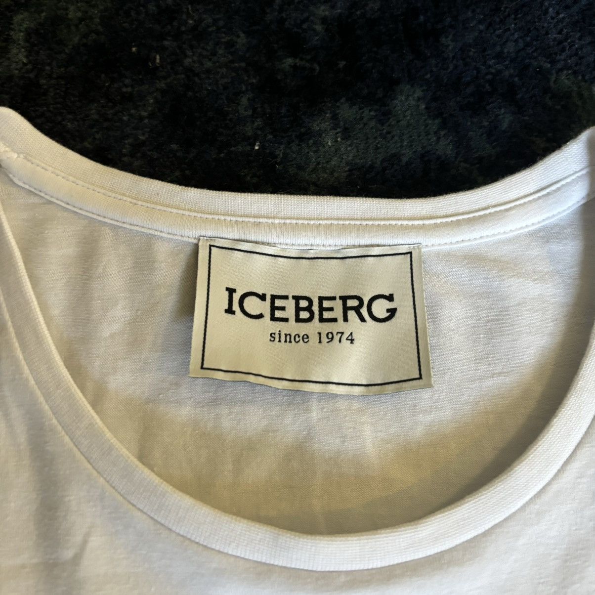 Iceberg Iceberg History T Shirt Size US XL / EU 56 / 4 - 2 Thumbnail