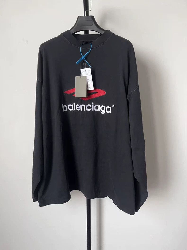 Balenciaga Balenciaga Logo monogrammed crewneck long-sleeve T-shirt Size US M / EU 48-50 / 2 - 1 Thumbnail