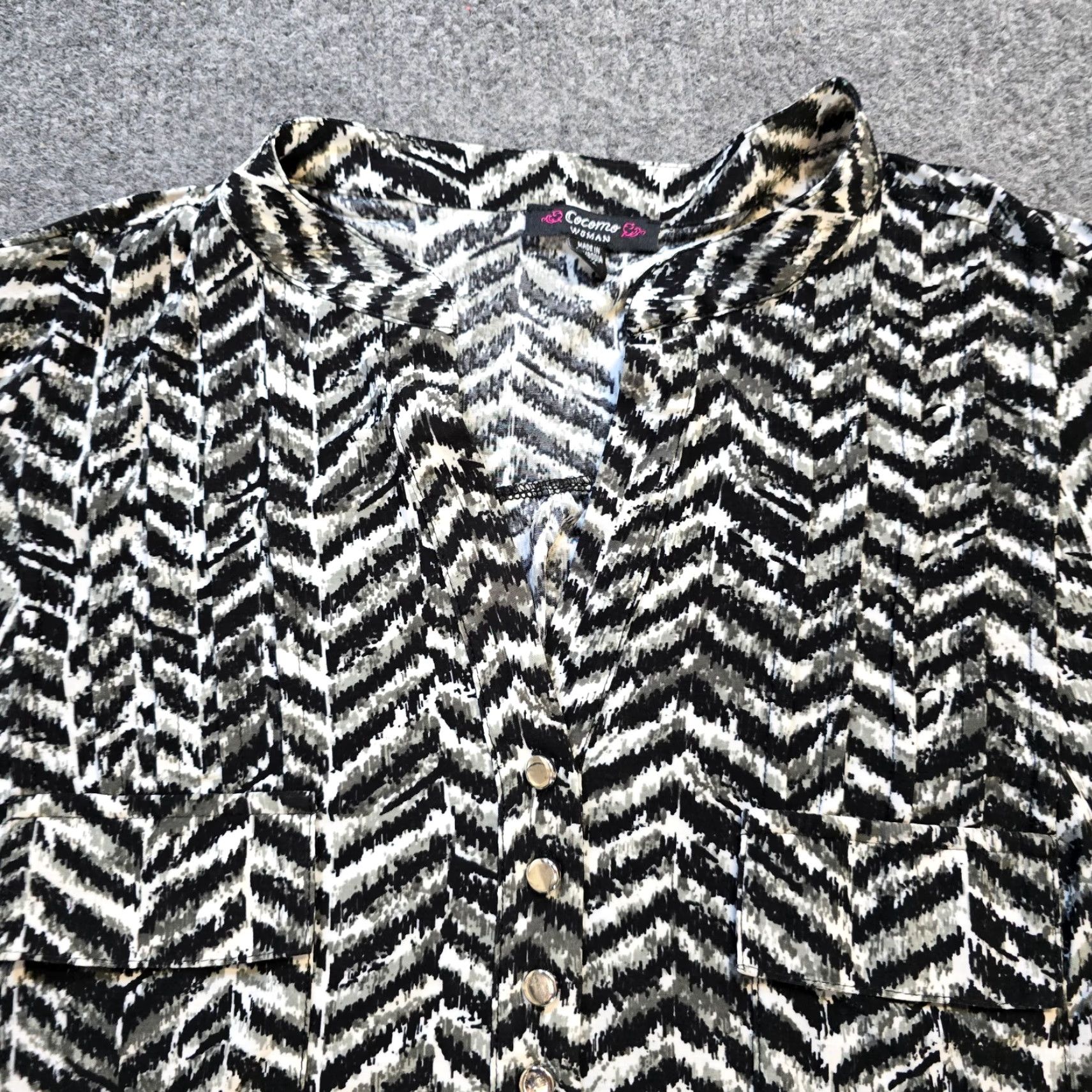 Vintage Cocomo Top Women 3X Black Gray Herringbone 3/4 Sleeve V-Neck Stretch Career Blouse Size XXL / US 16-18 / IT 52-54 - 2 Thumbnail