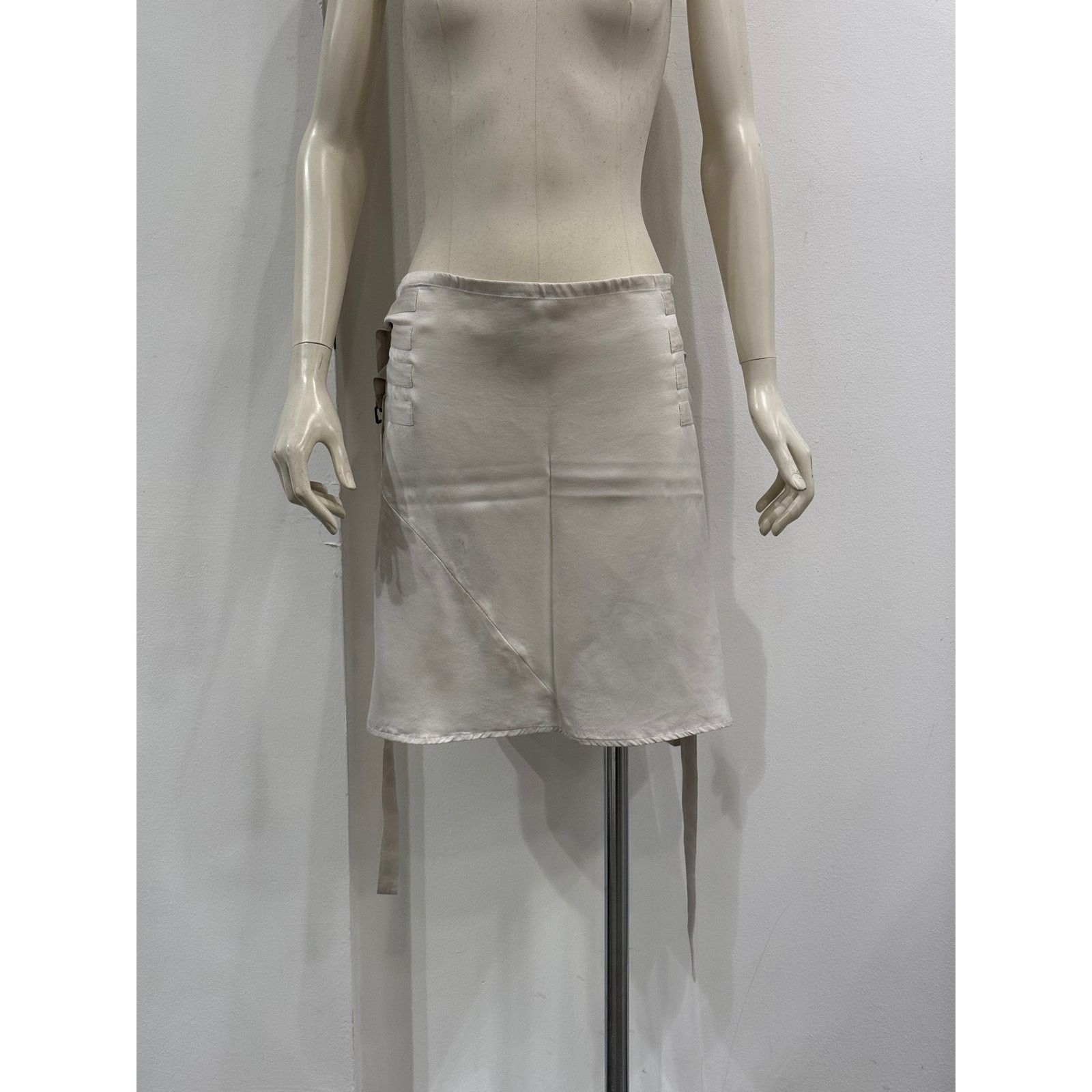 Ann Demeulemeester 2000s Ann Demeulemeester bondage mini skirt Size 26" / US 2 / IT 38 - 2 Thumbnail