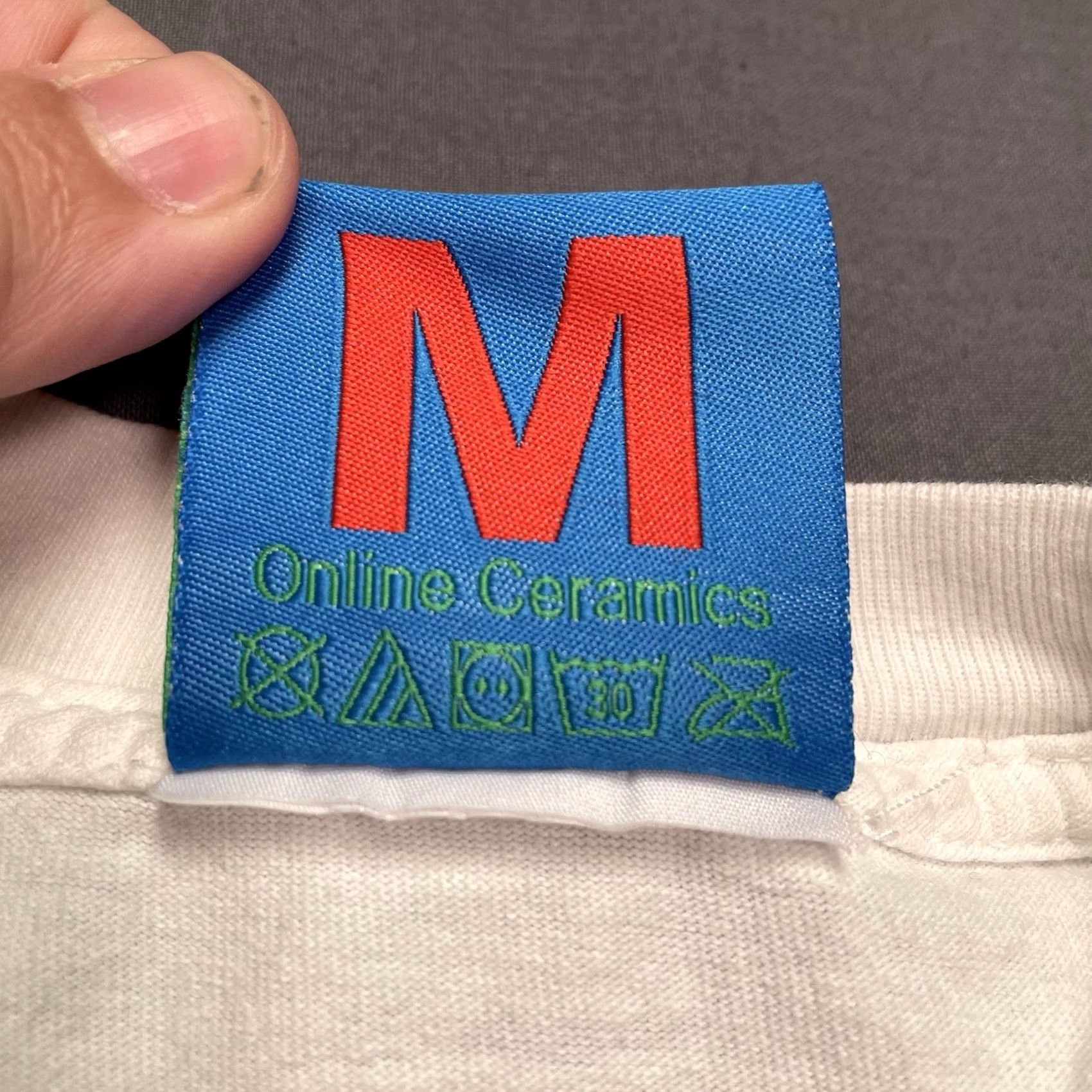 Online Ceramics Online Ceramics Gec House 2022 White Shirt Size M Unisex Adults T-Shirt Colored Visible Staining Photos Size US M / EU 48-50 / 2 - 3 Thumbnail
