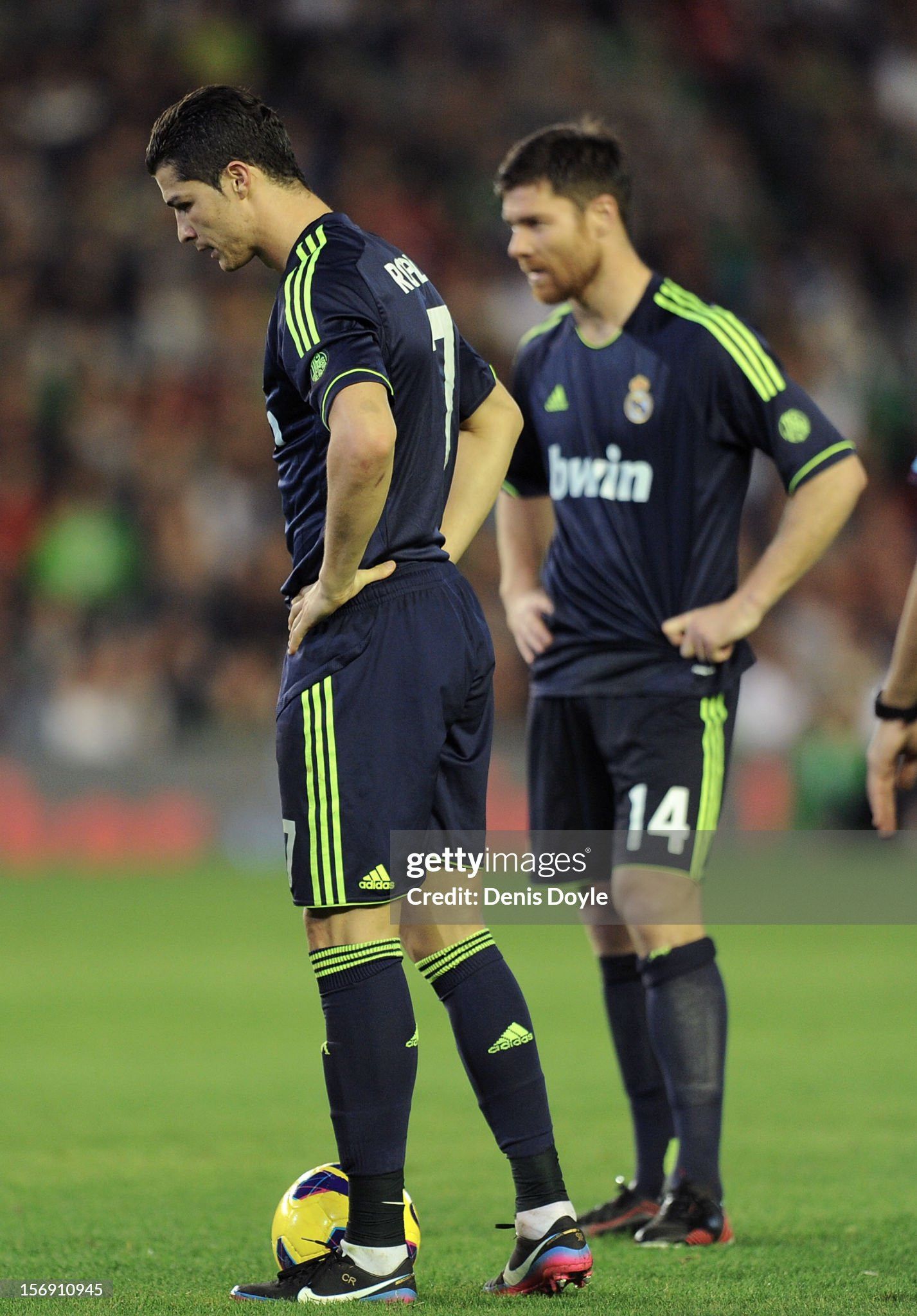 Real Madrid Extérieur Maillot de foot 2012 - 2013. Sponsored by Bwin