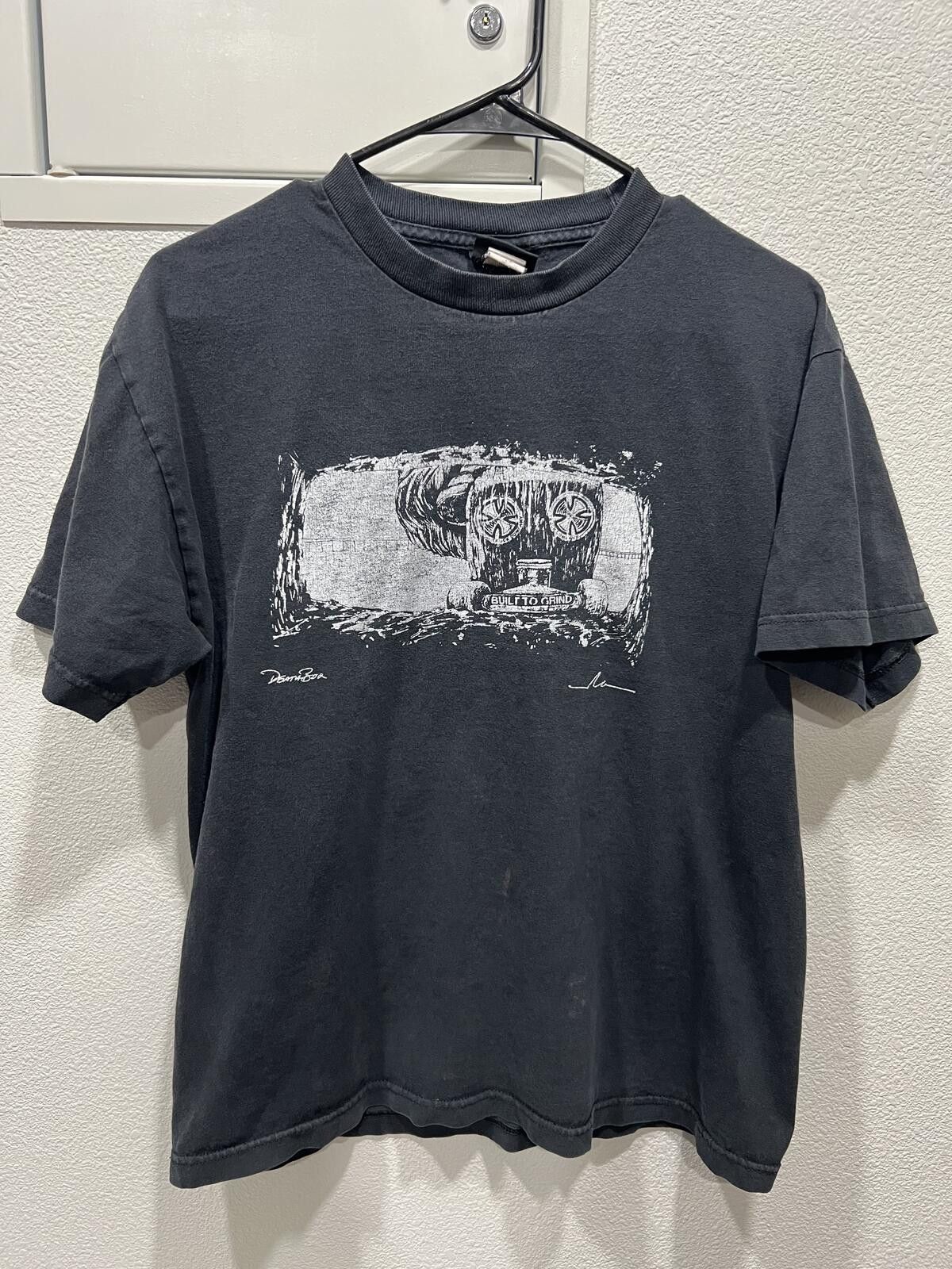 Other 00s NHS Independent Skate Trunks Tee Size US M / EU 48-50 / 2 - 1 Thumbnail