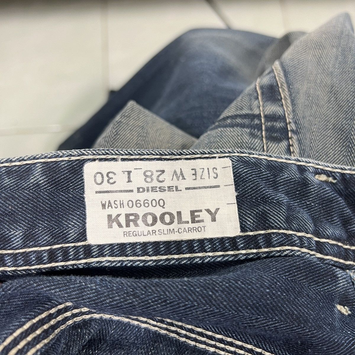 Diesel 🔥 DIESEL DYED WASH KROOLEY REGULAR SLIM CARROT Size US 30 / EU 46 - 18 Thumbnail