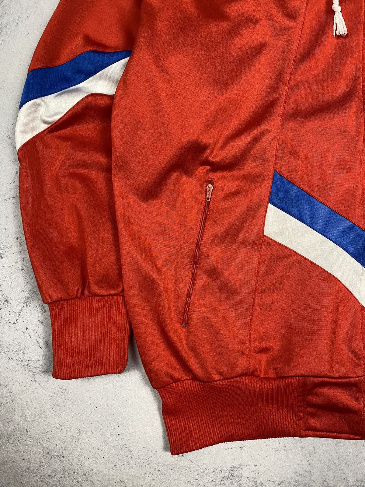 Nike Vintage 80s Nike Windbreaker Jacket Full Zip Hoodie Men’s Size US L / EU 52-54 / 3 - 9 Thumbnail