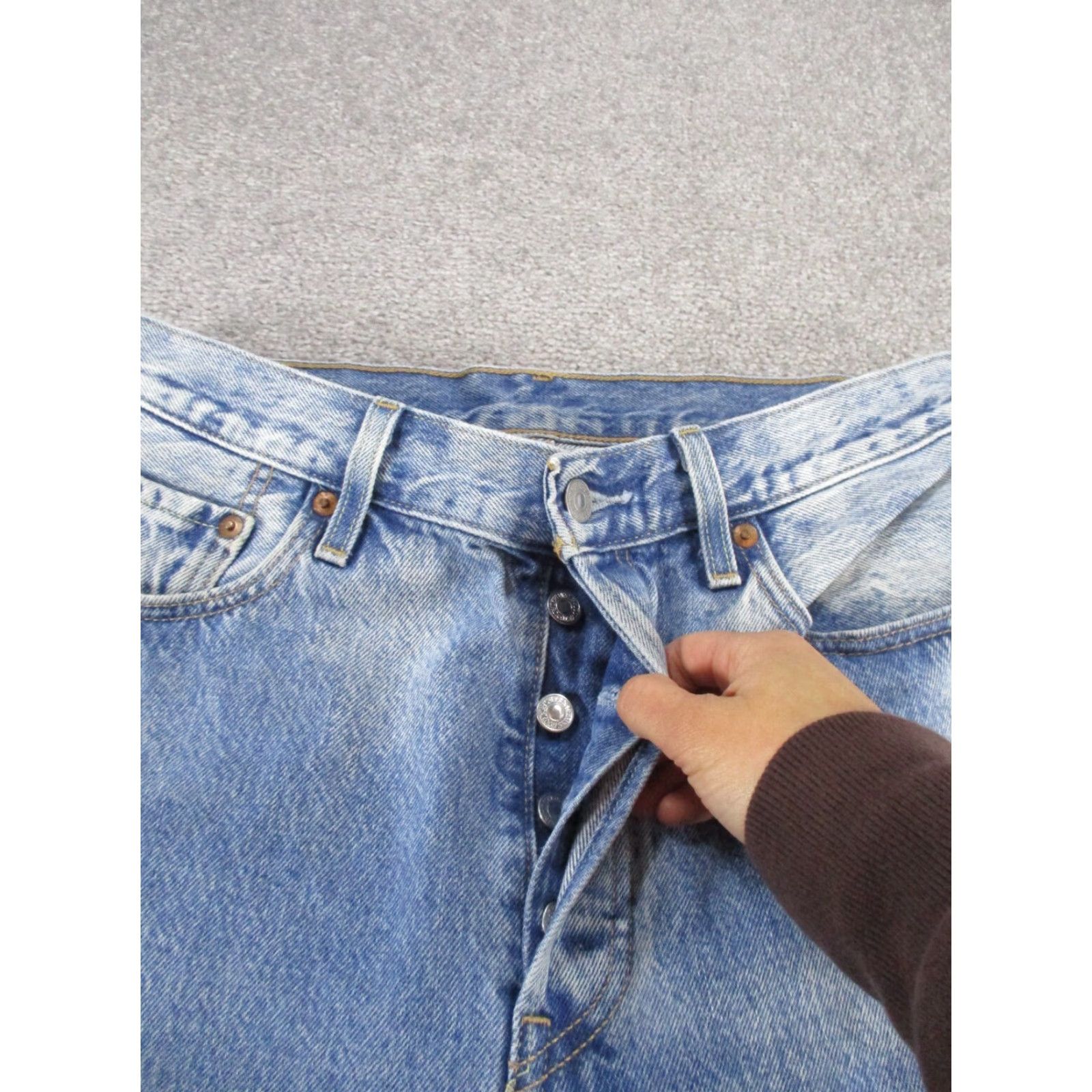 Levi's Levi's 501 Jeans Womens 29 Light Blue Denim Button Fly High Rise Straight Pants Shirt? Size 29" - 4 Thumbnail