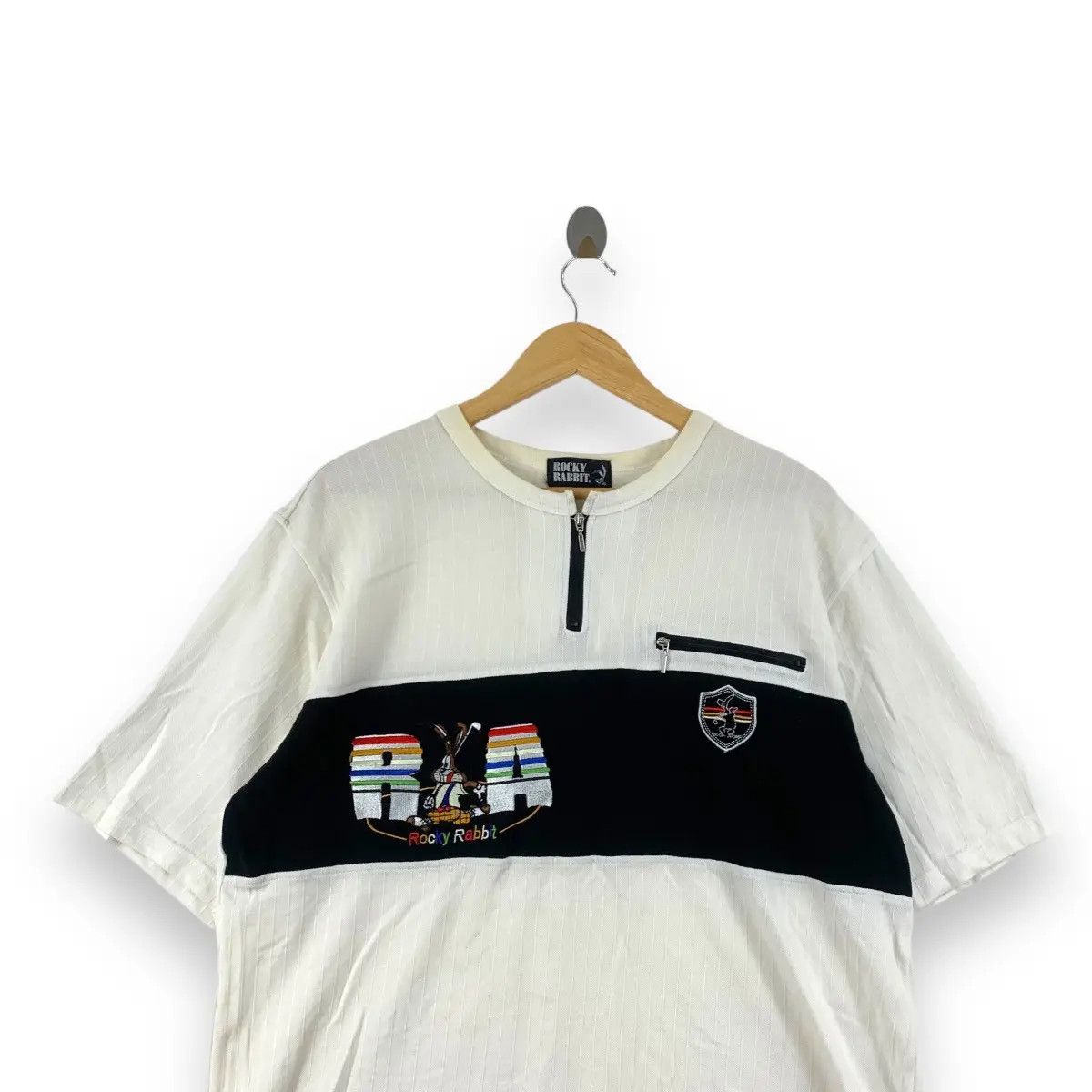 Vintage Vintage ROCKY RABBIT RA Cartoon Half Zipper Tee Shirt Top Size XL / US 12-14 / IT 48-50 - 2 Thumbnail