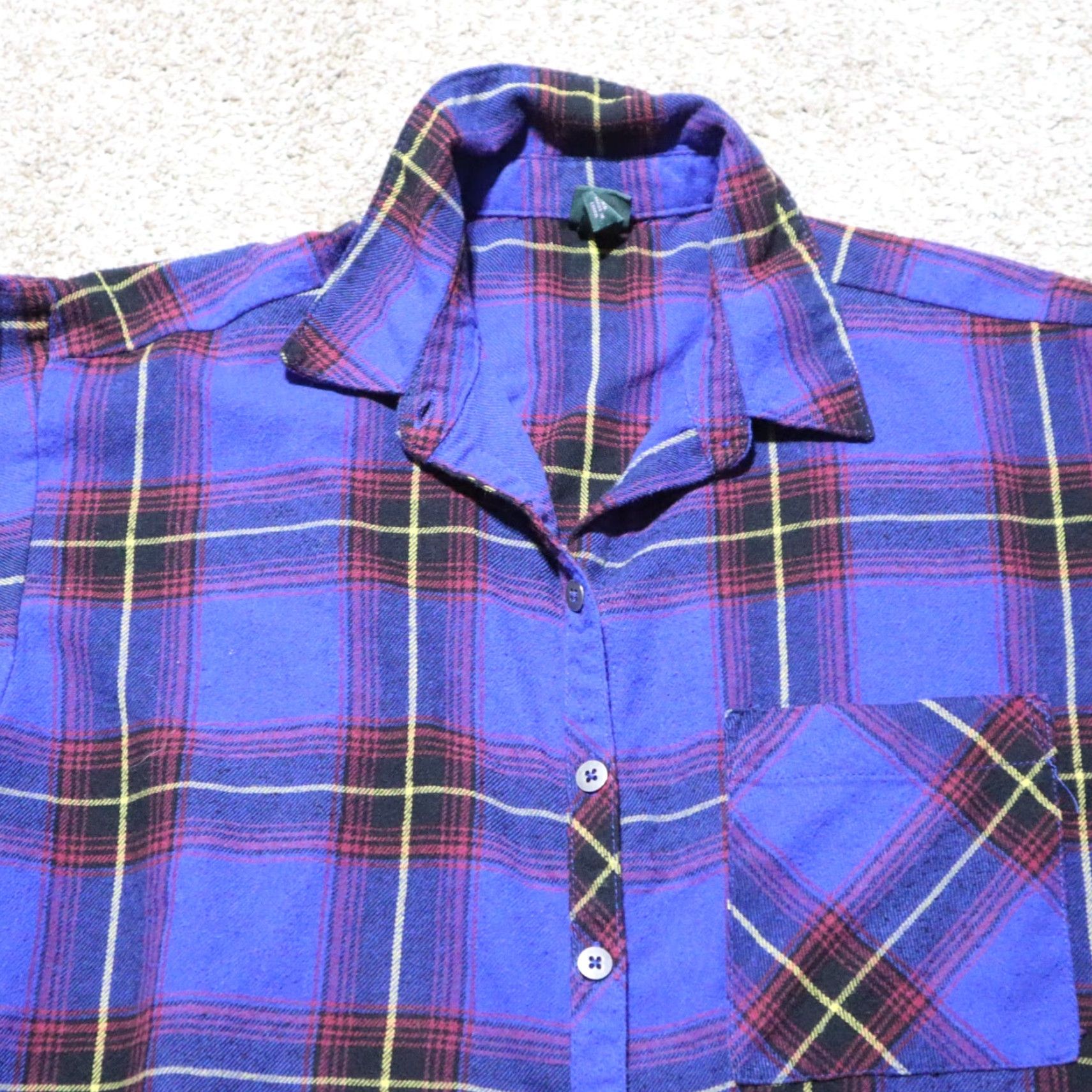 Vintage VINTAGE Wild Fable Collared Plaid Button Front Shirt Blue Yellow Women's XS XS Collared Shirt Casual Womens XS Blue Plaid Button-Up 90s Size XS / US 0-2 / IT 36-38 - 2 Thumbnail