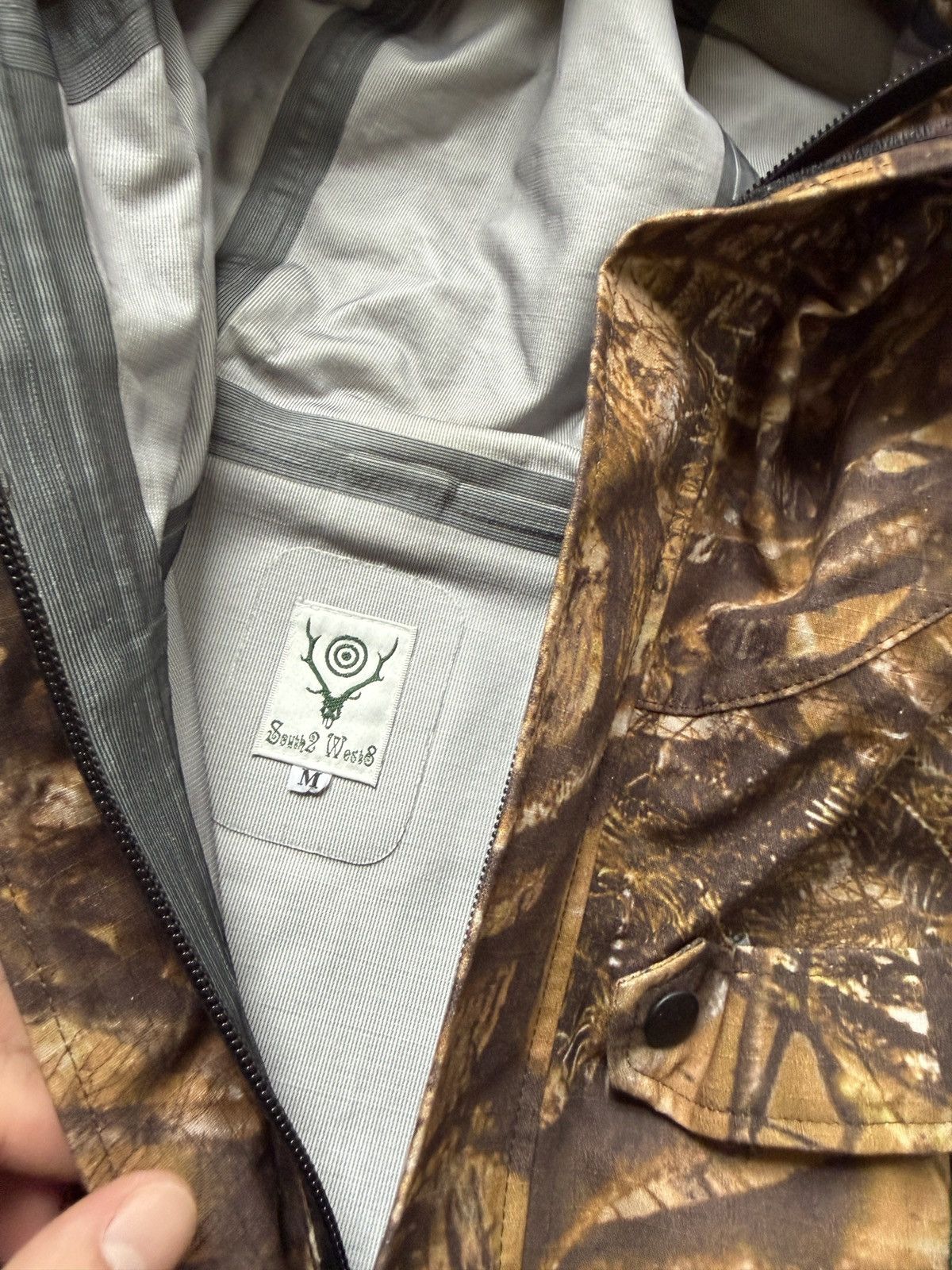 South2 West8 REALTREE CAMO CROP RAIN JACKET Size US M / EU 48-50 / 2 - 5 Thumbnail