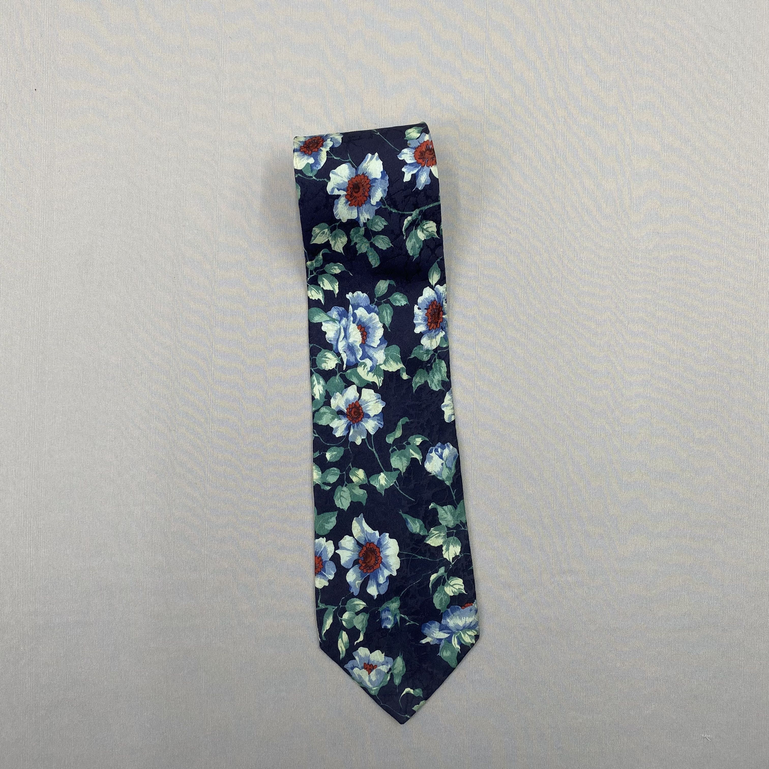 Japanese Brand Vintage Yves Saint Laurent SILK Necktie Cravate Pure Silk Size ONE SIZE - 3 Thumbnail