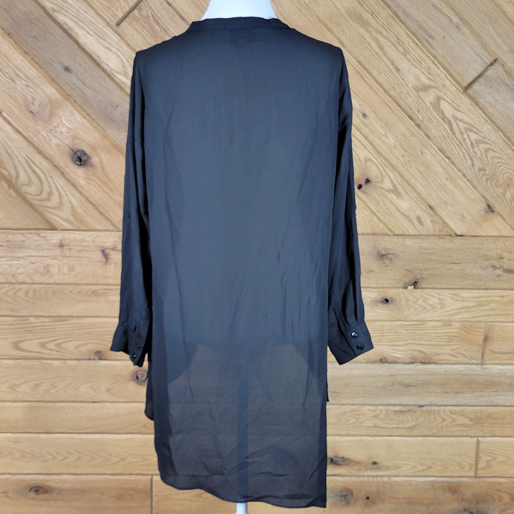 Joseph Ribkoff VINTAGE Joseph Ribkoff Blouse Shirt Tunic Long Sleeve V-Neck Black 8 Womens Roll Tab Sleeve Casual Listing 90s Size M / US 6-8 / IT 42-44 - 6 Thumbnail