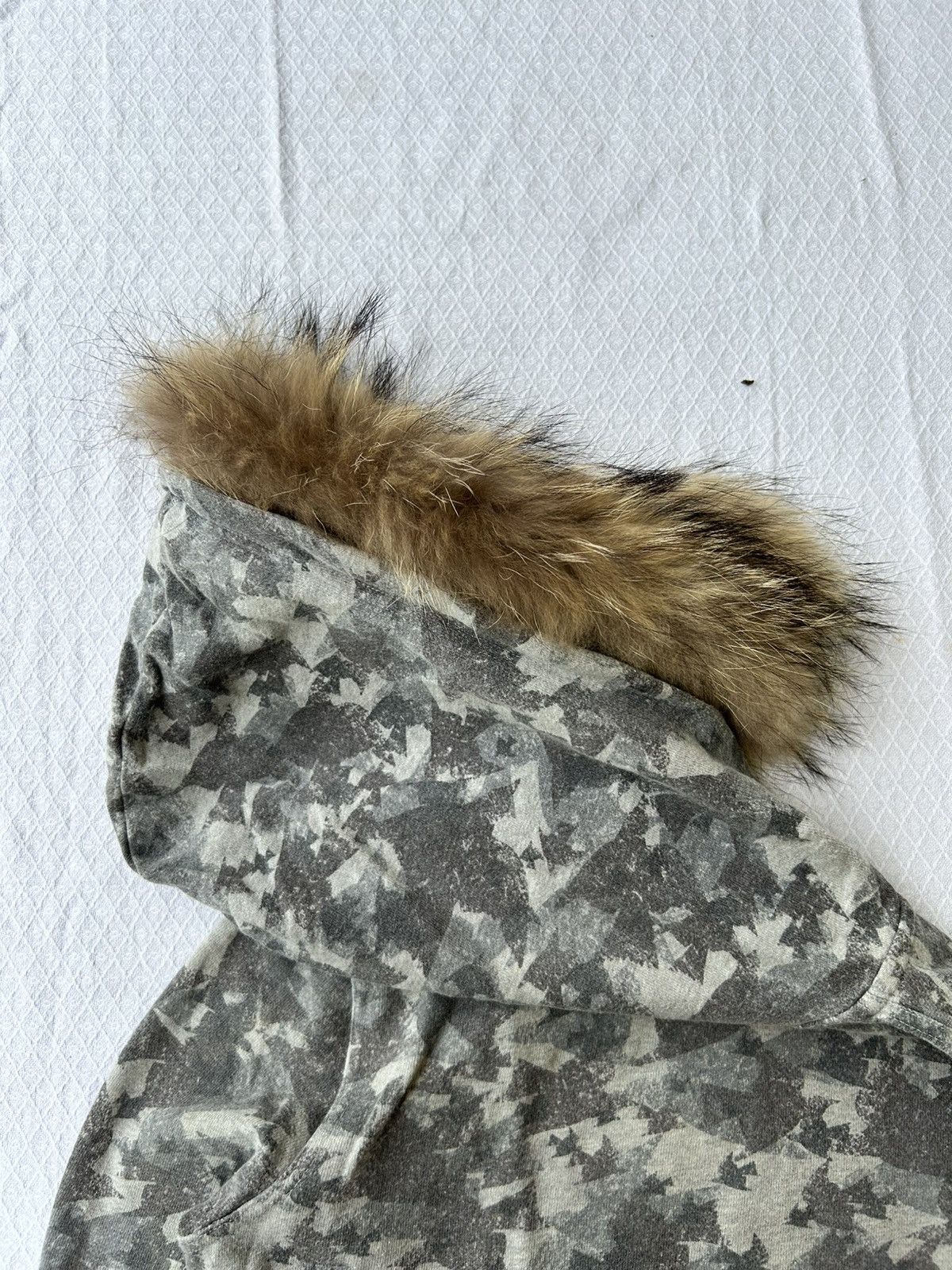 Japanese Brand Japanese fur hoodie camo kmrii style Size US M / EU 48-50 / 2 - 7 Thumbnail