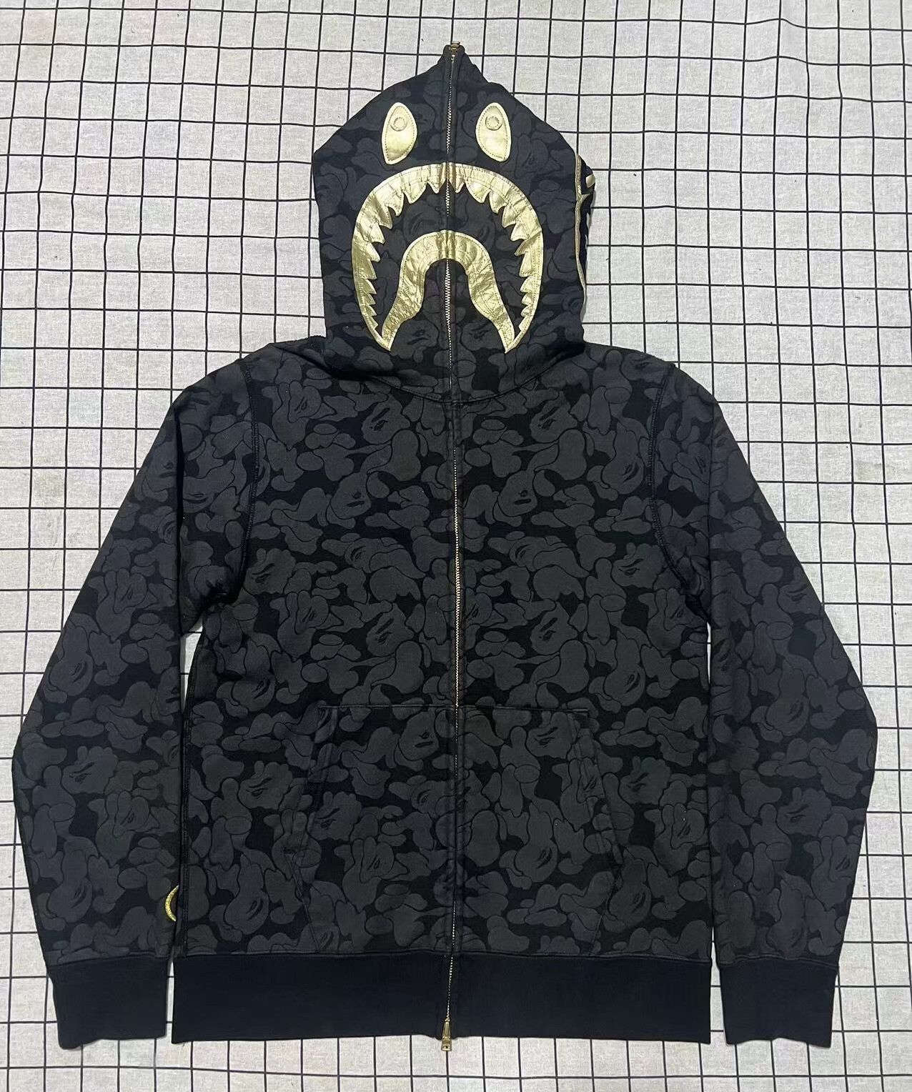 Bape Bape Limited Shark Black Light Jacket l Men Size US L / EU 52-54 / 3 - 1 Thumbnail