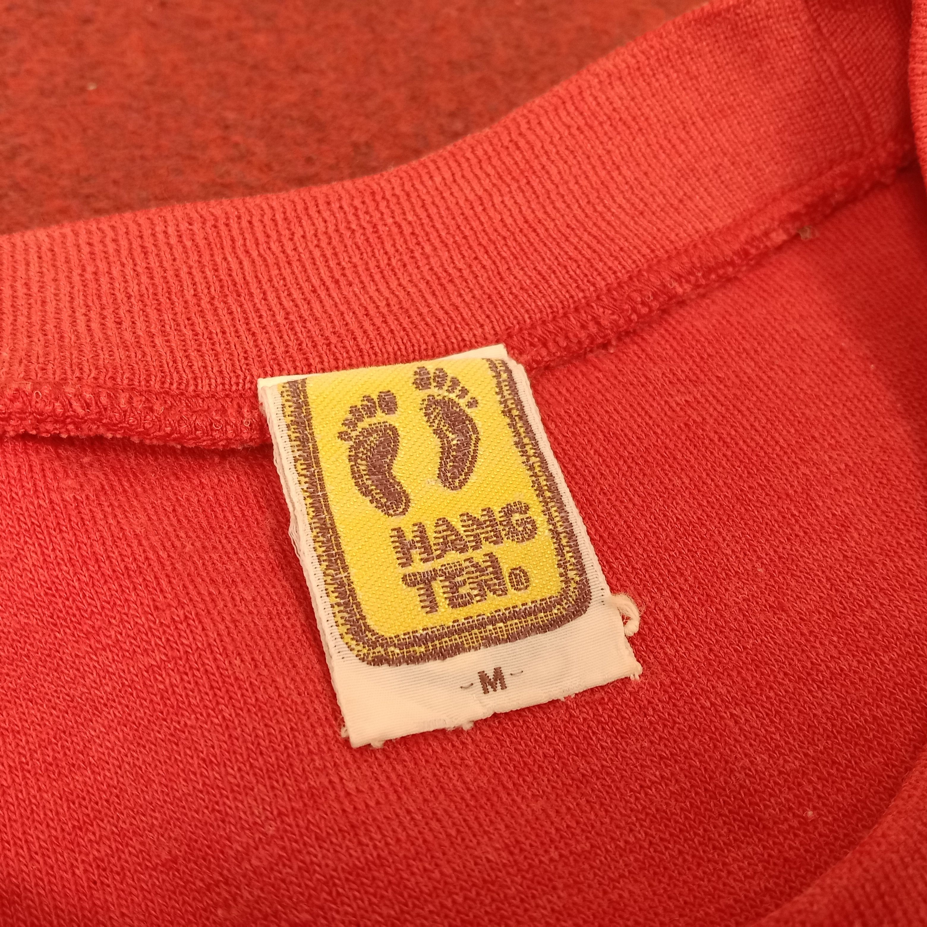 Hang Ten × Vintage Hang Ten Surfing Style Small Logo Design Vintage Tshirt Size US M / EU 48-50 / 2 - 4 Thumbnail