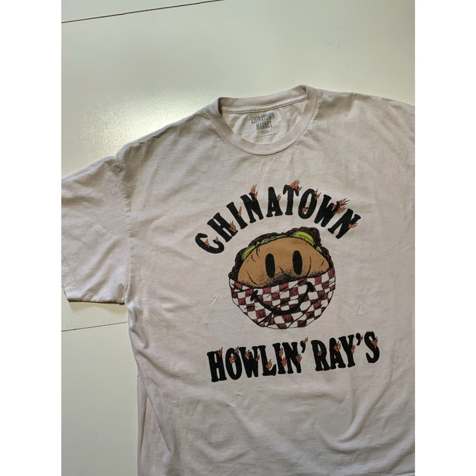 Vintage Chinatown Market X Howlin Rays Nashville Hot Chicken Graphic S/S T-Shirt Sz. XXL Men White Vector Shirt? Size US XXL / EU 58 / 5 - 3 Thumbnail