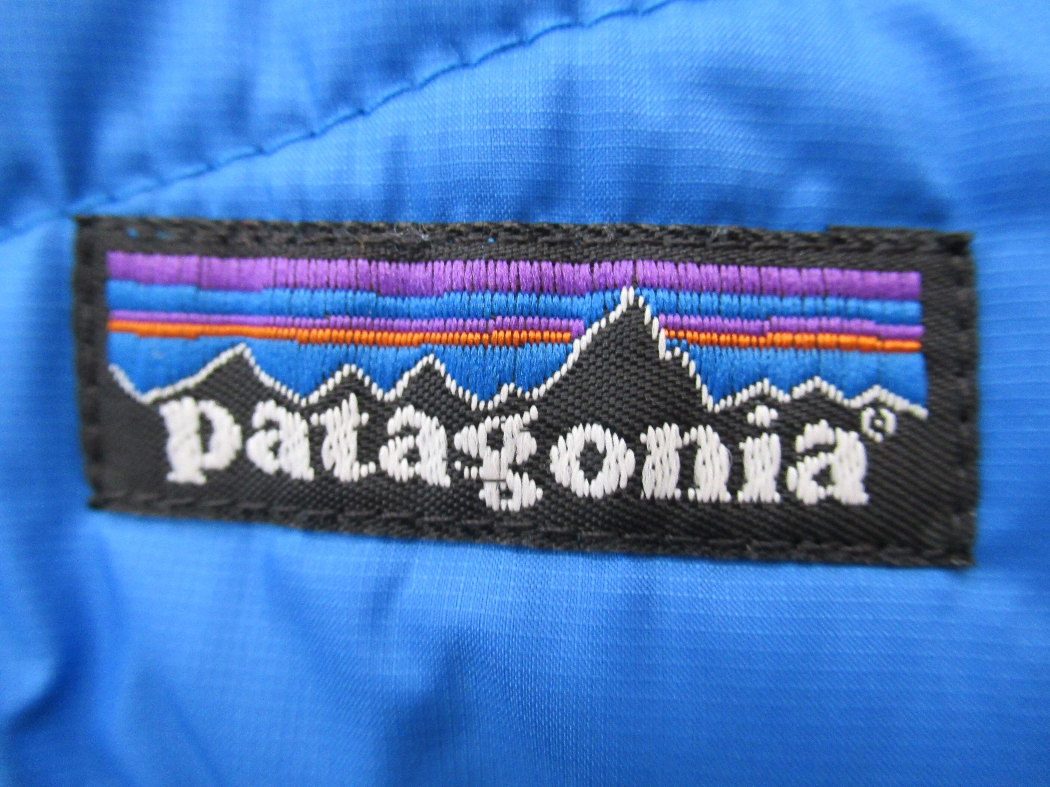 Patagonia Patagonia Women's Micro Puff Jacket Lagoon LAG 83916FA11 Size S / US 4 / IT 40 - 6 Thumbnail