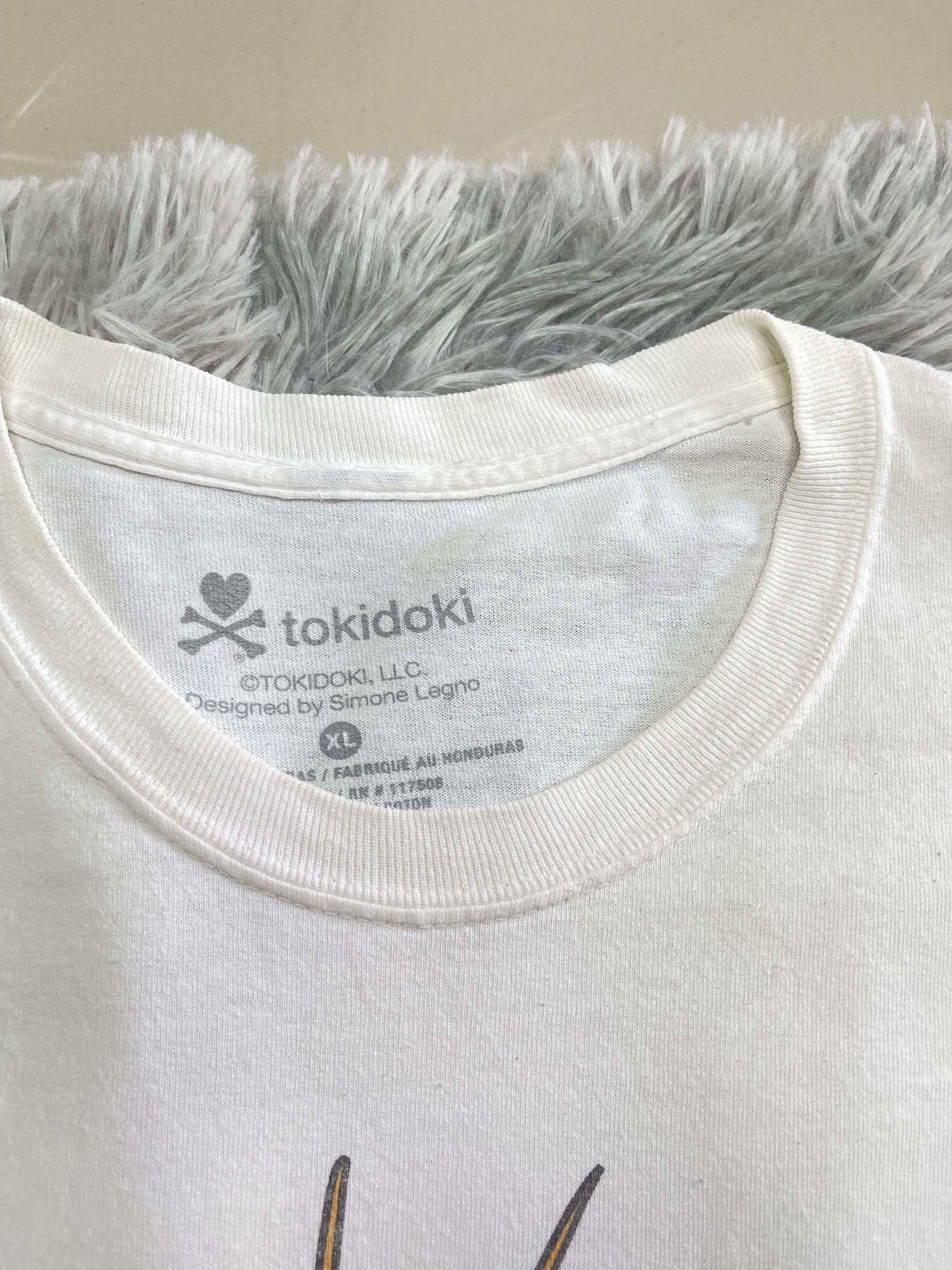 Other Tokidoki girl dragon tattoo Graphic Tee Shirt Size US XL / EU 56 / 4 - 3 Thumbnail