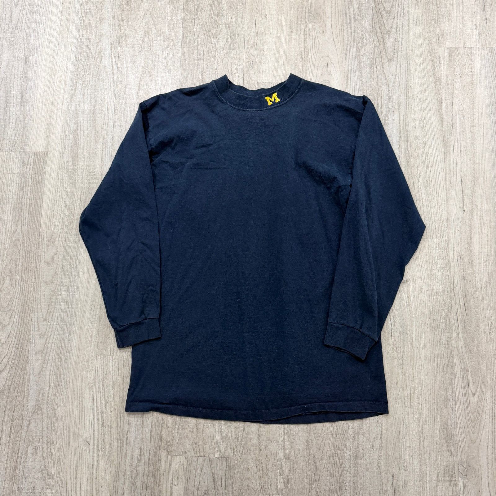 Vintage Vintage Michigan Wolverines Shirt Mens Large Long Sleeve 90s Size US L / EU 52-54 / 3 - 1 Thumbnail