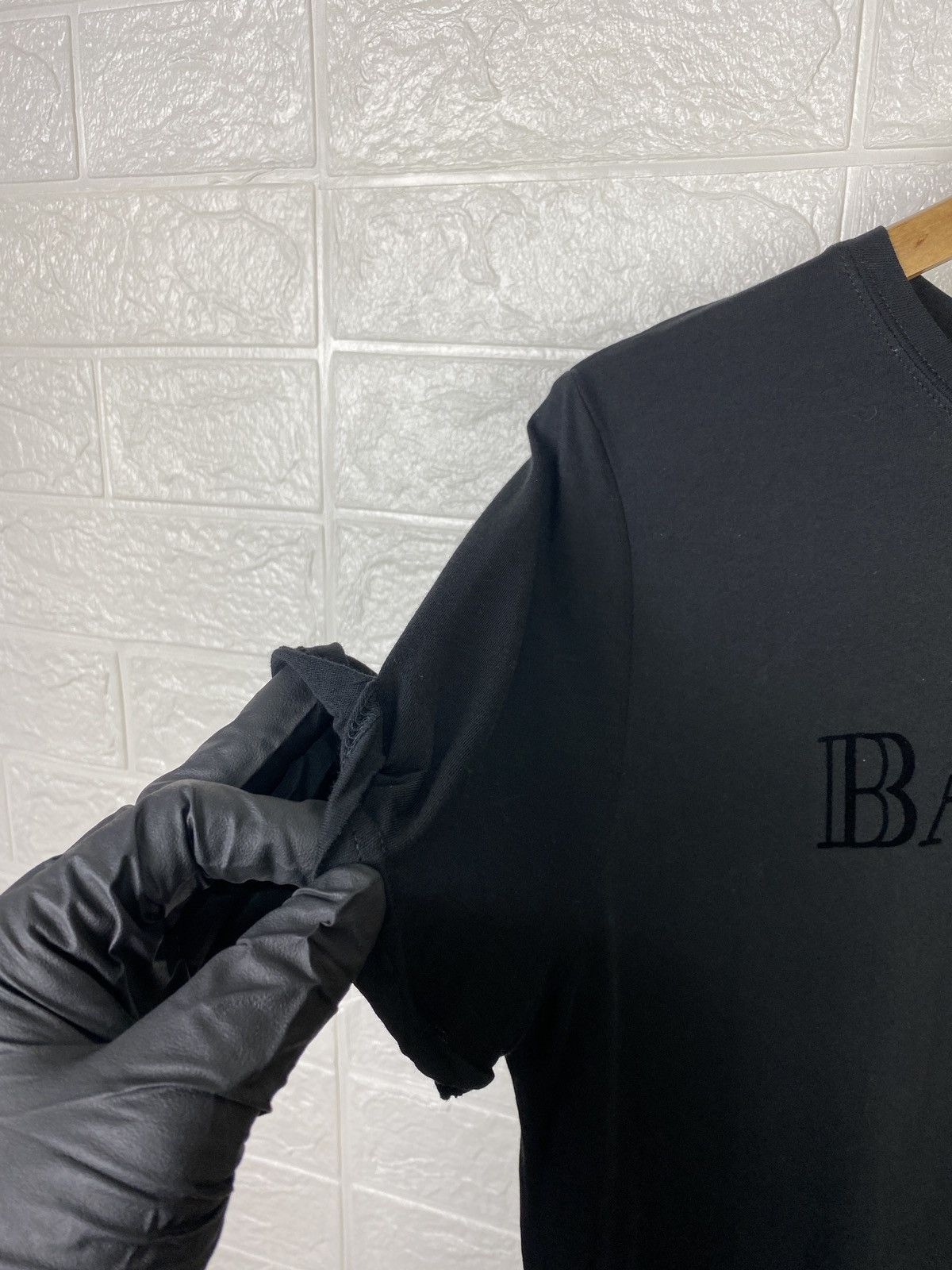 Balmain × H&M Balmain x H&M vintage t-shirt big logo womens Size L Size L / US 10 / IT 46 - 5 Thumbnail