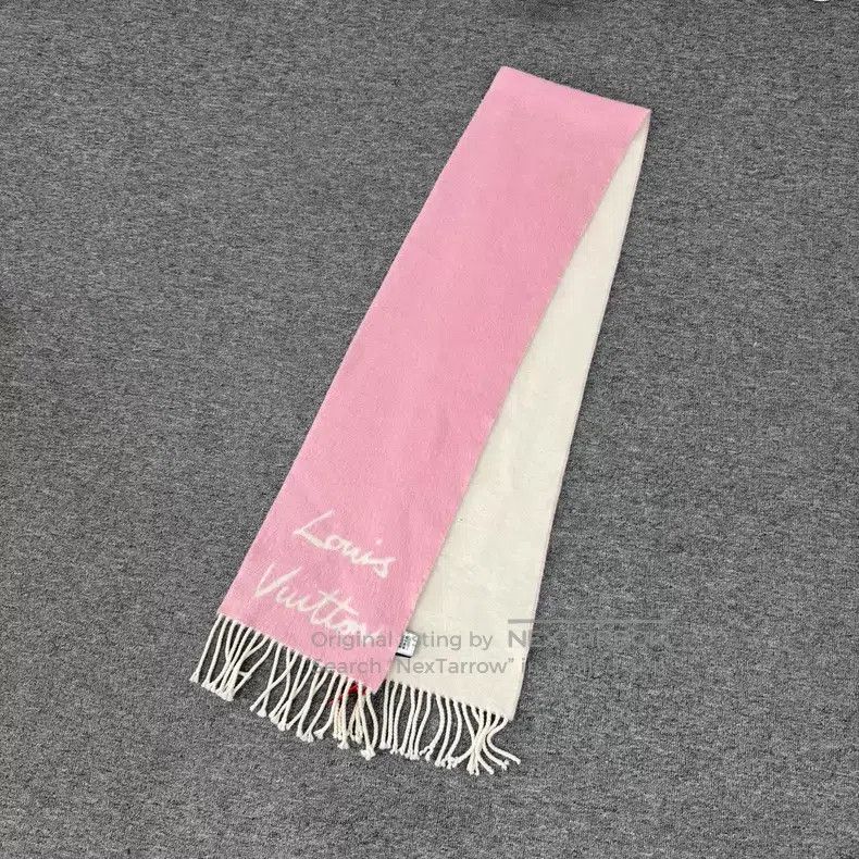 Louis Vuitton Louis Vuitton Letter Logo Jacquard Scarf Size ONE SIZE - 2 Thumbnail