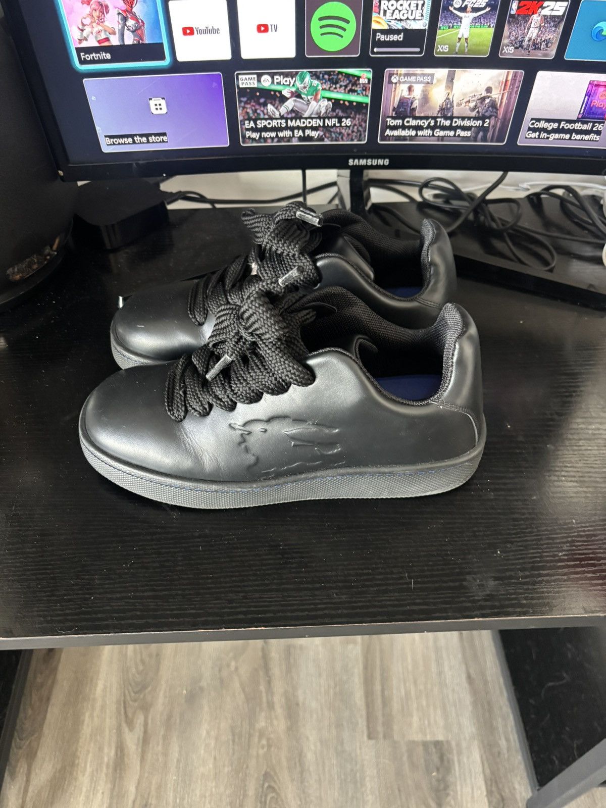Burberry Burberry sneakers Size US 8.5 / EU 41-42 - 1 Thumbnail