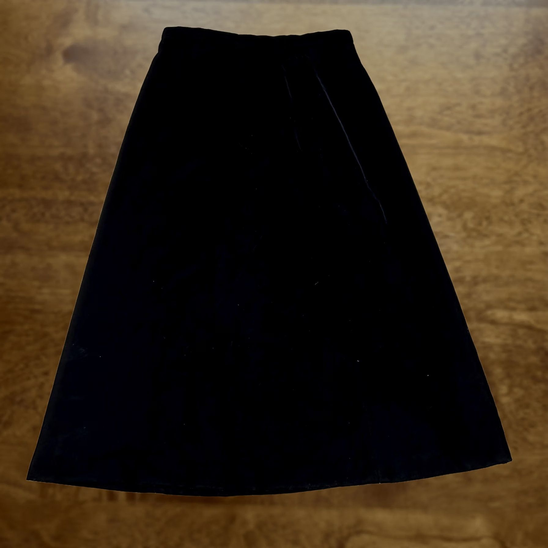 Talbots Skirt Womens 10p Black Velvet A-Line Midi Solid Lined Party Usa, Women's (Size 32)