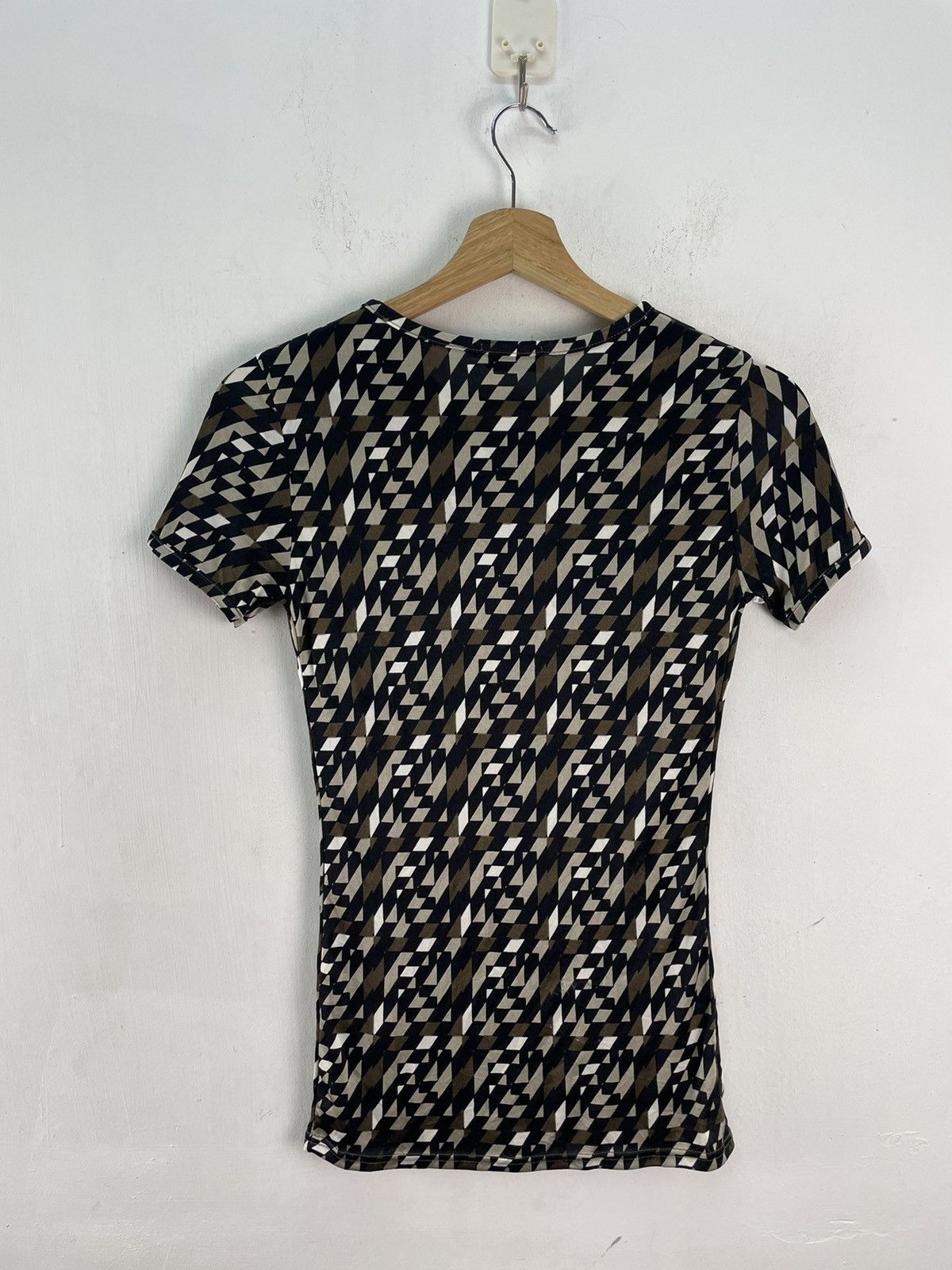 Fendi Vintage Fendi Monogram Geometric Blouse Tshirt Women Dress Size S / US 4 / IT 40 - 2 Thumbnail
