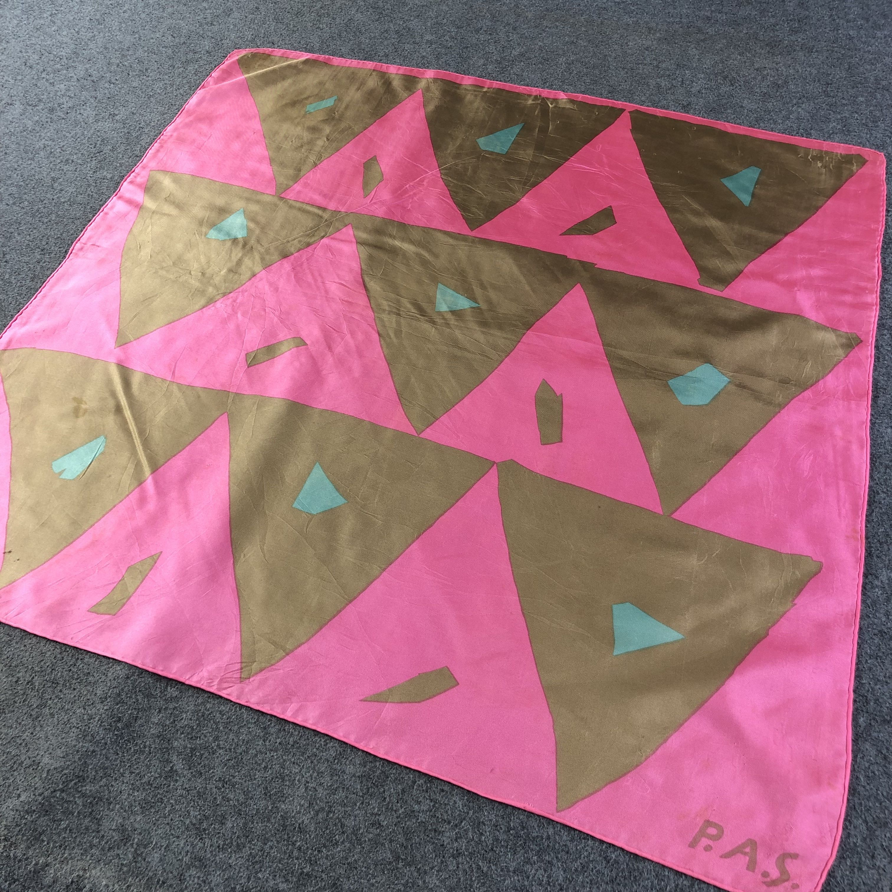 Japanese Brand P.A.S Abstract Hand Rolled Silk Scarf M759 Size ONE SIZE - 2 Thumbnail