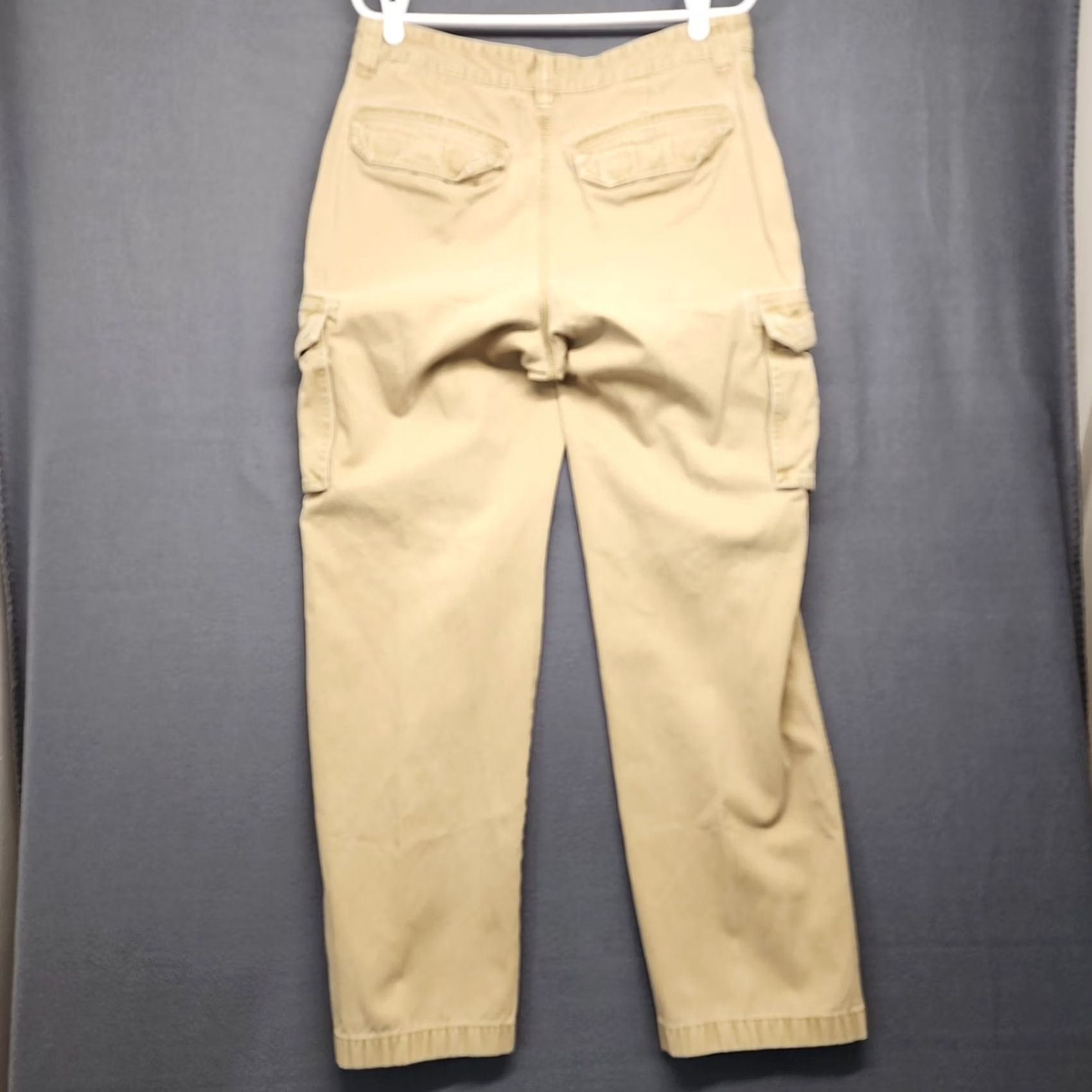 Vintage LL Bean Cargo Pants Mens 32x30 Khaki Beige Cotton Utility Pockets Cargo Pant Regular Waist 32 Inseam 30 Front Zip Button Pockets Vintage No Mens Size US 32 / EU 48 - 2 Thumbnail