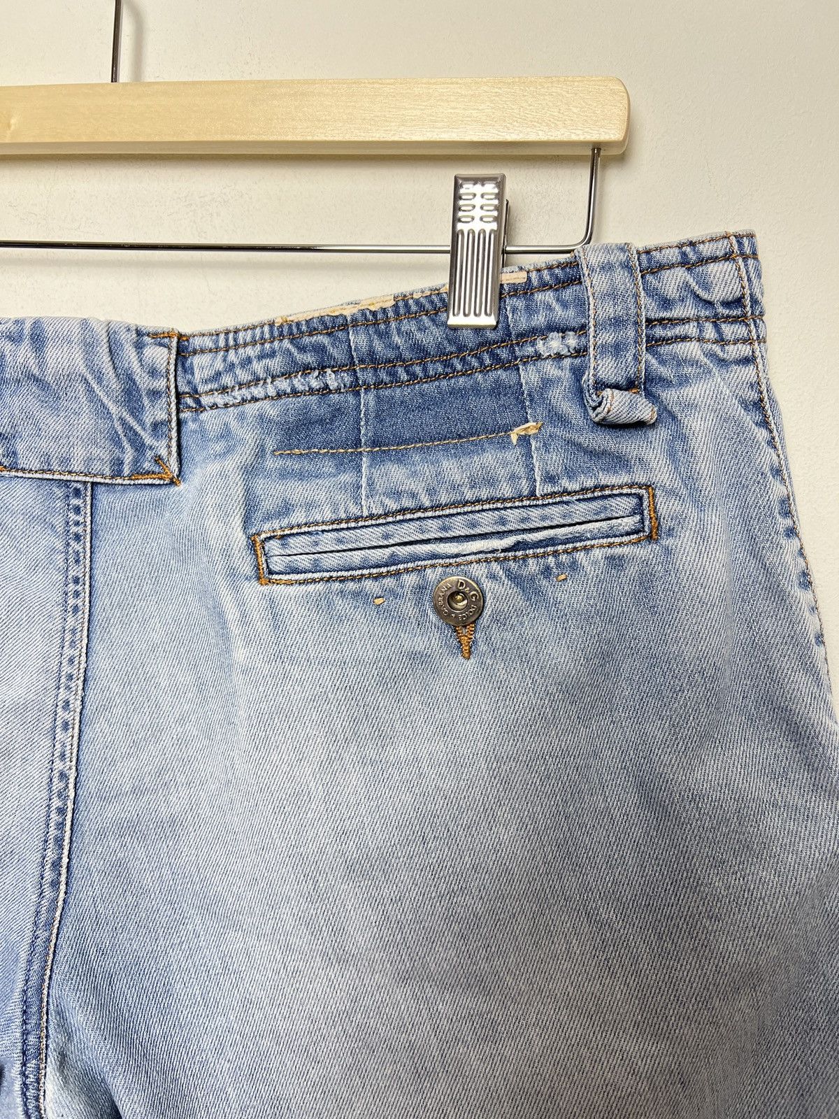 Dolce & Gabbana Dolce & Gabbana washed denim cargo shorts Size US 32 / EU 48 - 10 Thumbnail