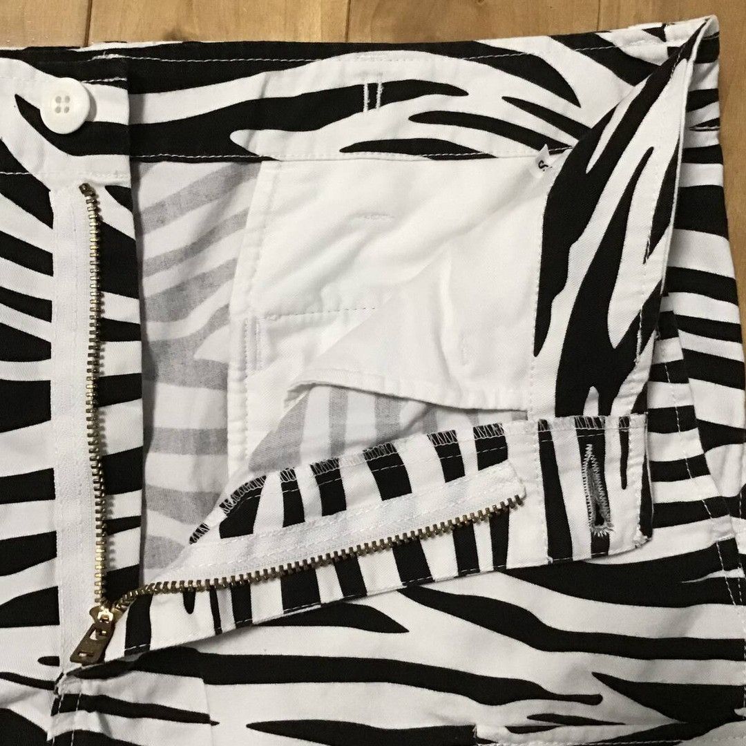 Bape BAPE Zebra camo cargo shorts a bathing ape NIGO ★size S Size US 30 / EU 46 - 7 Thumbnail