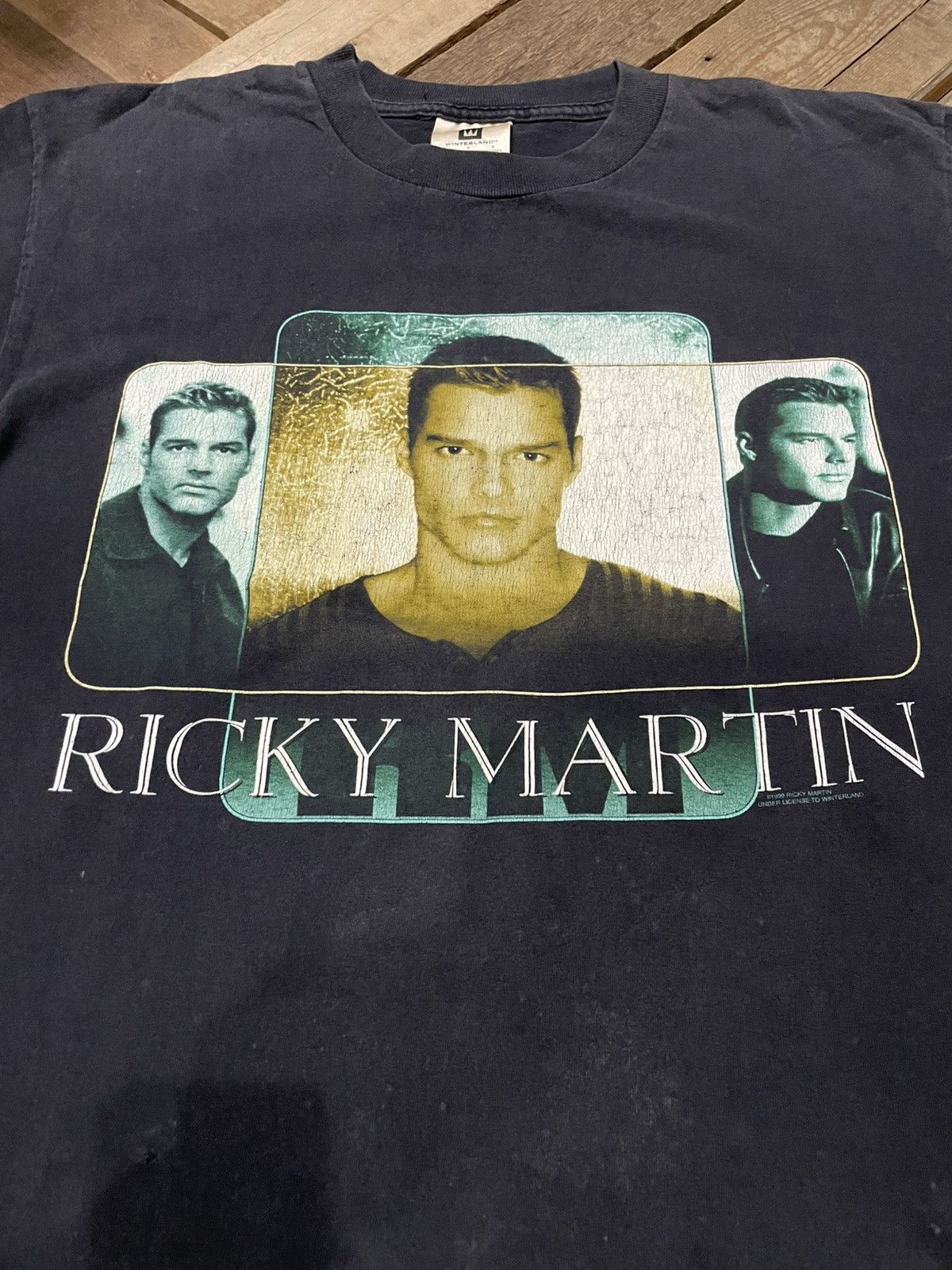 Band Tees Vintage Ricky Martin King Of Latin pop urban actor Singer Size US L / EU 52-54 / 3 - 8 Thumbnail
