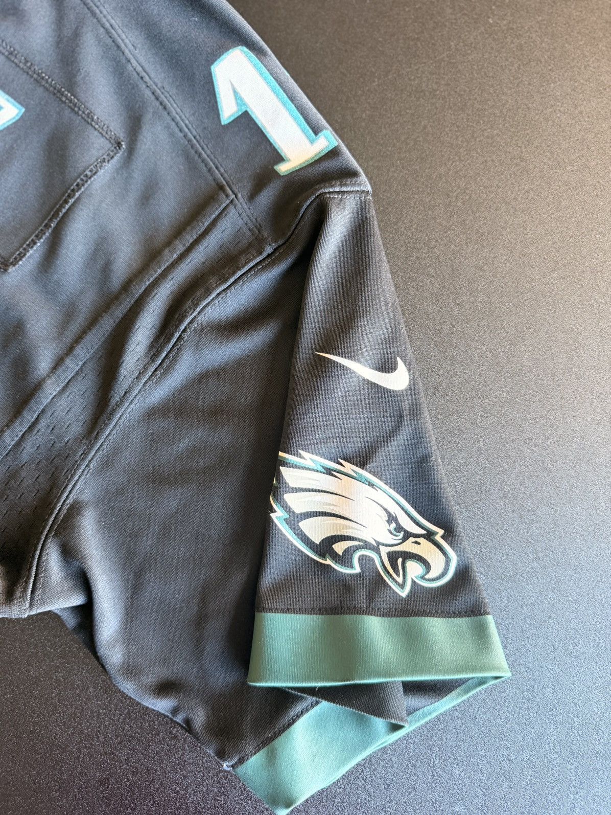 NFL Nfl carson wentz jersey Size US XL / EU 56 / 4 - 7 Thumbnail