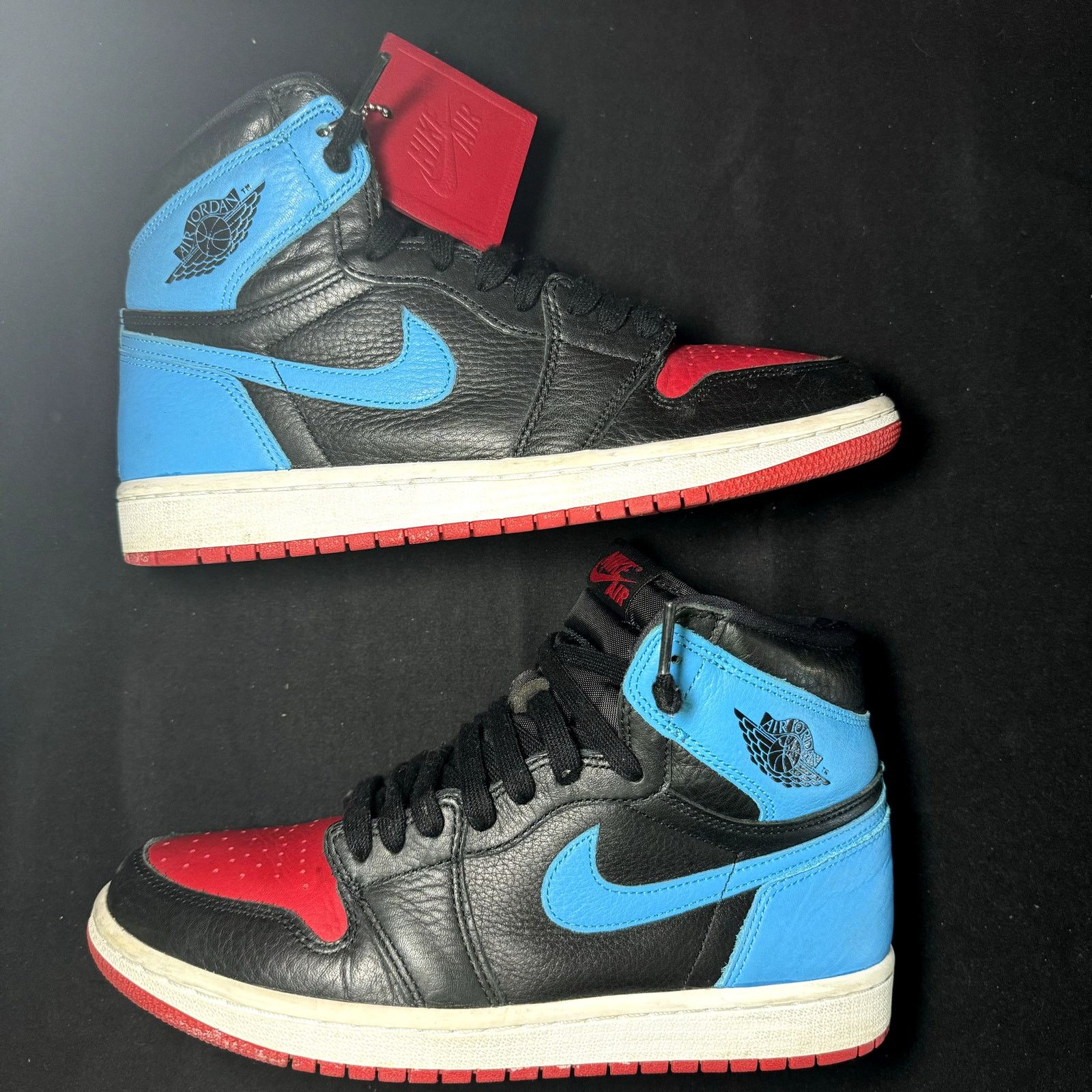 Jordan Brand × Nike Wmns Air Jordan 1 High OG NC to Chi Women's Shoes - Size 9 Size US 9 / IT 39 - 4 Thumbnail
