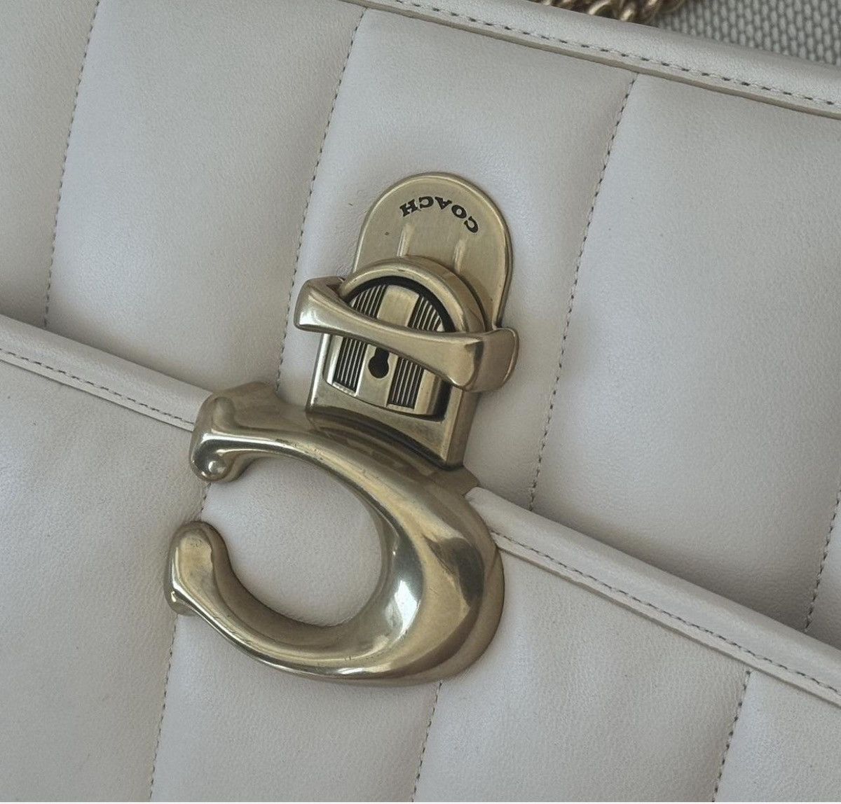 Coach Coach Pillow Tabby Shoulder Bag 26 – Chalk White Size ONE SIZE - 8 Thumbnail
