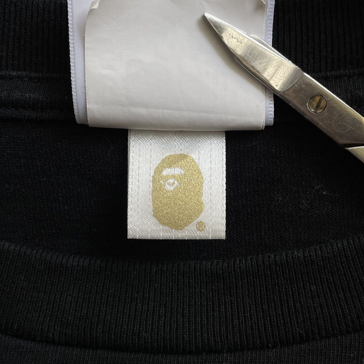 Bape BAPE Digital 1st Camo Shark Mouth Tee Size US M / EU 48-50 / 2 - 13 Thumbnail