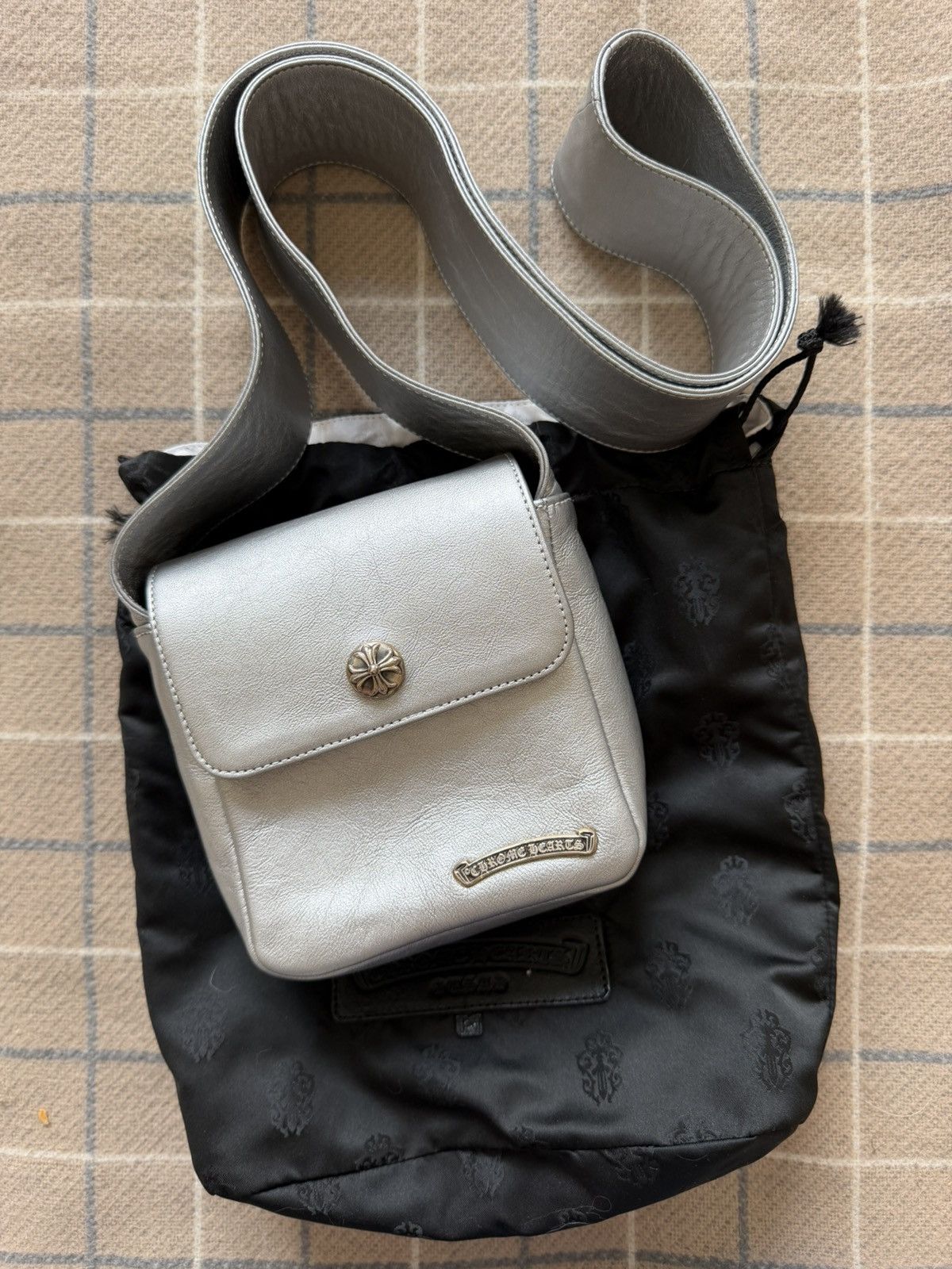 Chrome Hearts Chrome Hearts Hotpot silver leather Bag Size ONE SIZE - 1 Thumbnail