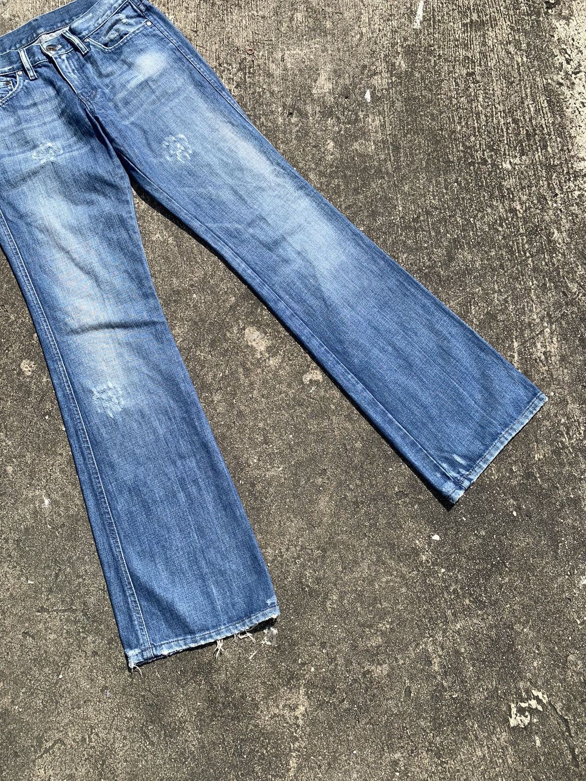 Diesel × Le Grande Bleu (L.G.B.) Steal 🔥 Flare diesel distressed bootcut jeans Size 27" / US 4 / IT 40 - 7 Thumbnail