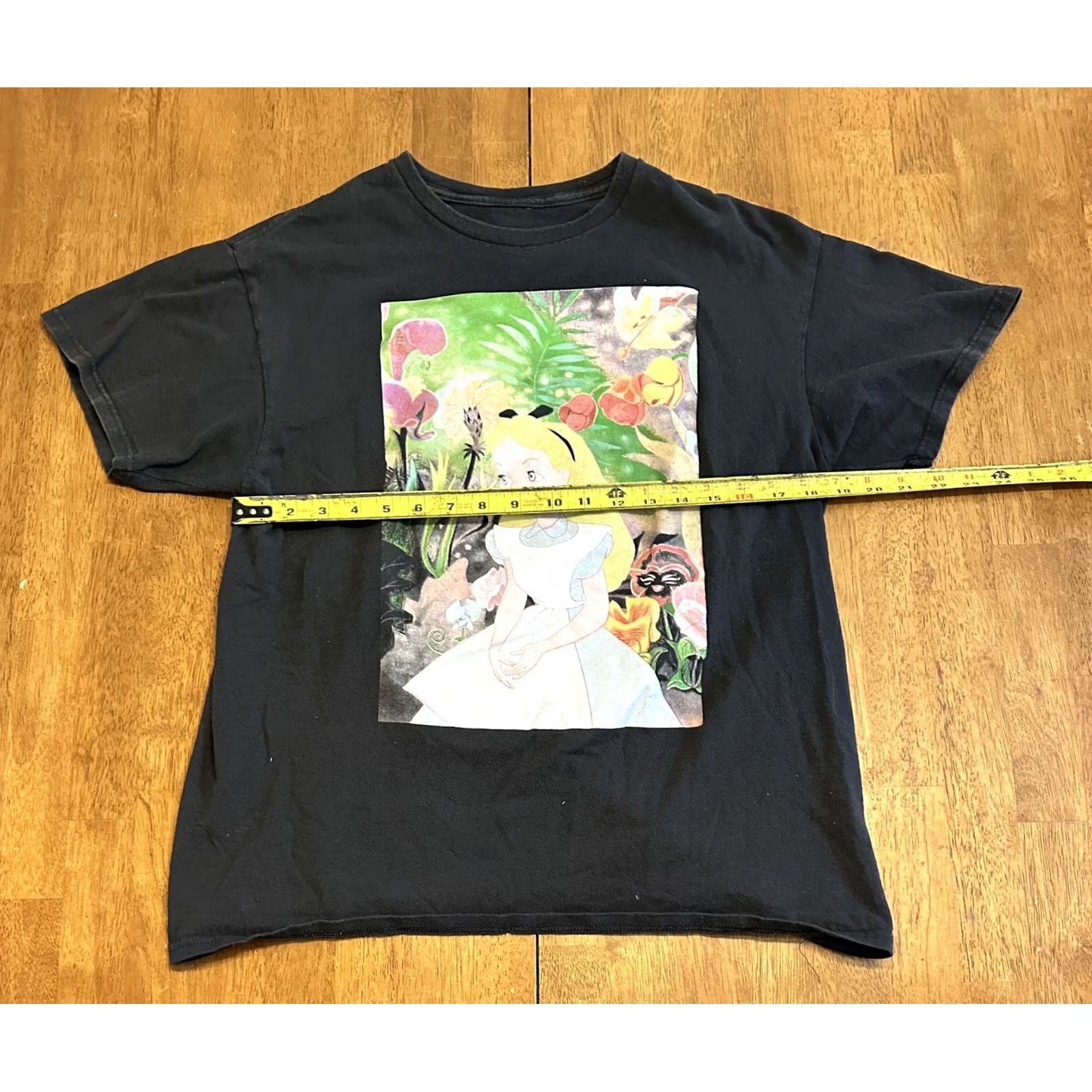 Vintage Alice in Wonderland Graphic T Shirt Medium Women Black M Size M / US 6-8 / IT 42-44 - 4 Thumbnail