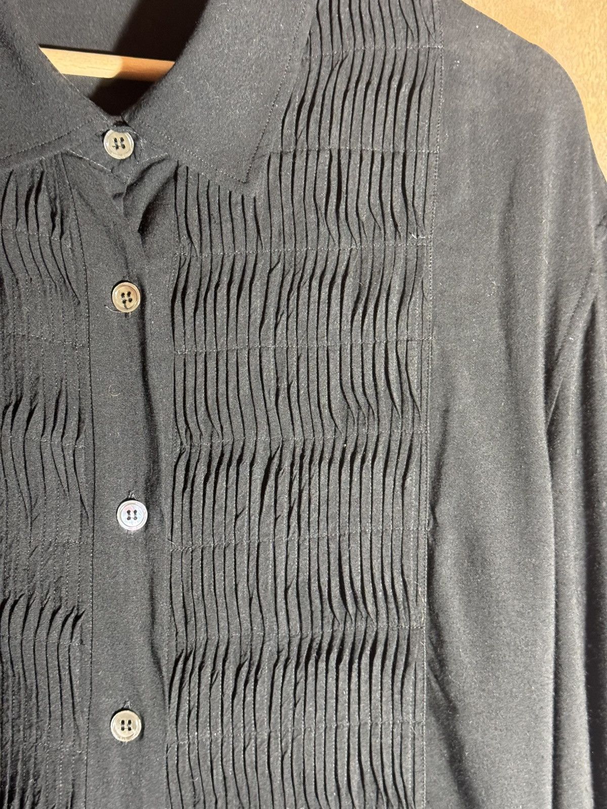 Ann Demeulemeester ann demeulemeester fw10 runway long black shirt 40 fr Size M / US 6-8 / IT 42-44 - 14 Thumbnail