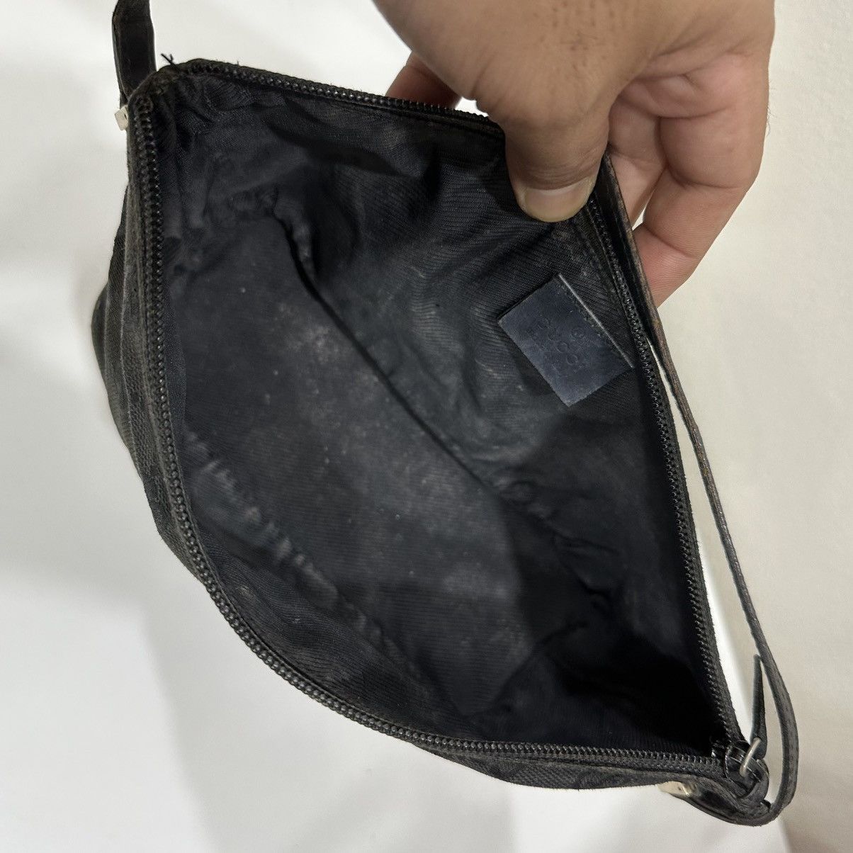 Gucci GUCCI GG BOAT CANVAS MONOGRAM POCHETTE BAG 10 Size ONE SIZE - 9 Thumbnail