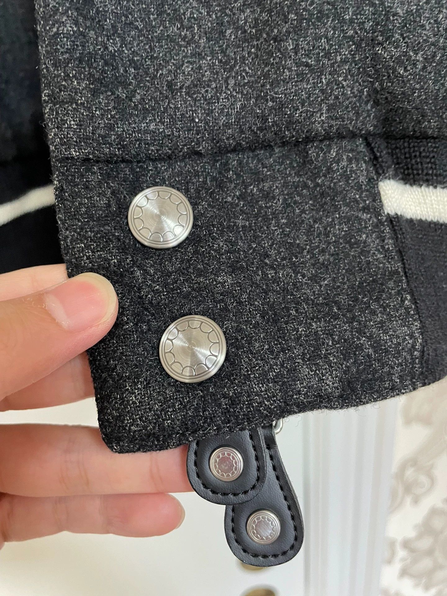 Original Fake OriginalFake Kaws 09FW Collared Jacket S Good Condition Size US S / EU 44-46 / 1 - 6 Thumbnail