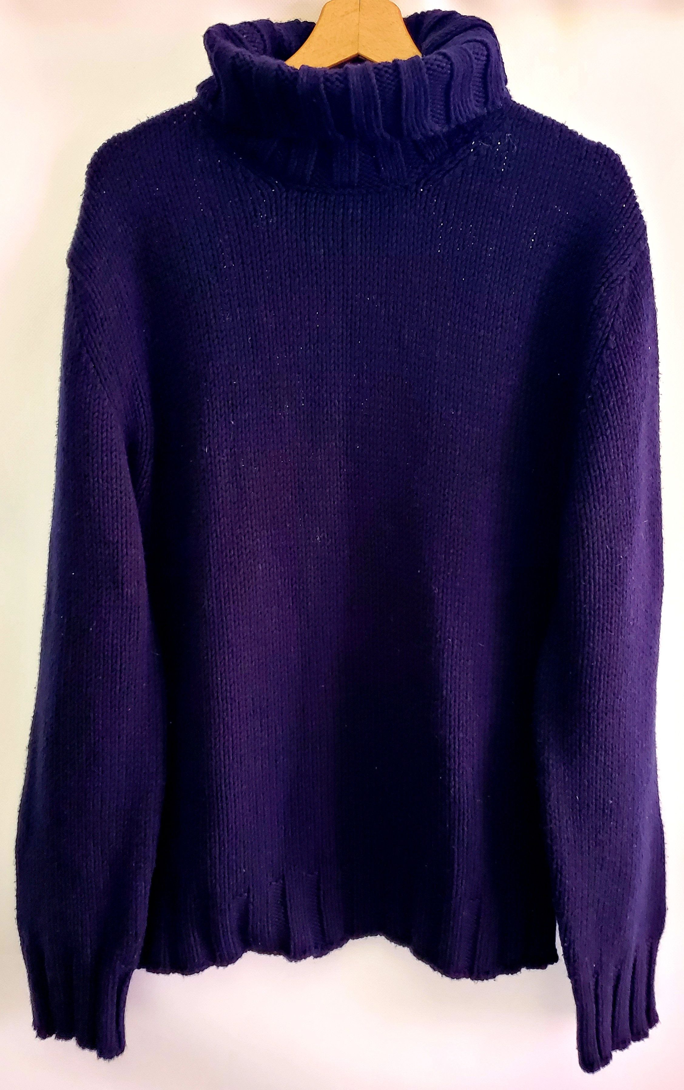 Dolce & Gabbana Dolce Gabbana Wool Turtleneck Navy Big Leather Patch Logo Size US L / EU 52-54 / 3 - 3 Thumbnail