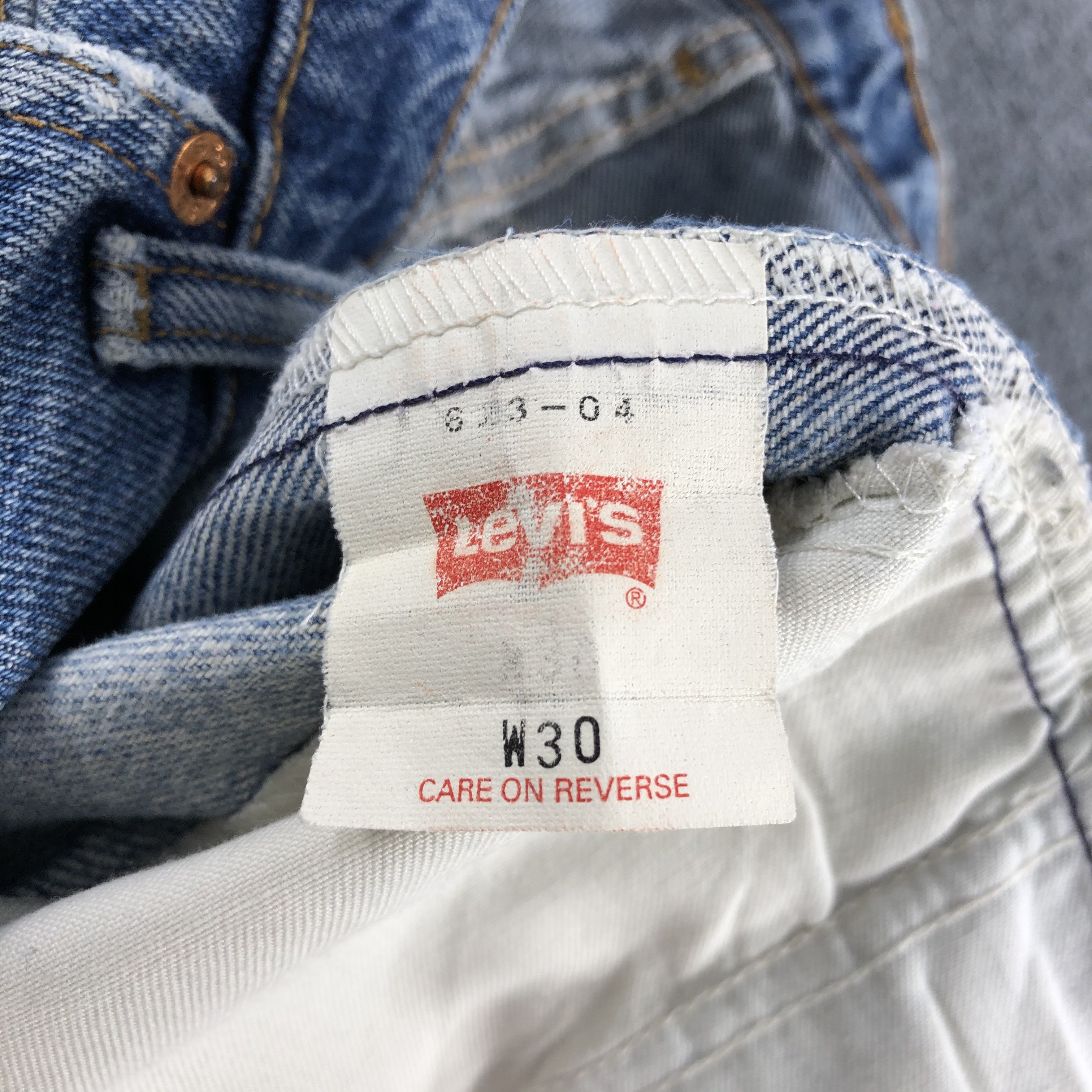 Levi's 90s Vintage Blue Wash Levis 613 Jeans-J1880 Size US 29 - 14 Thumbnail