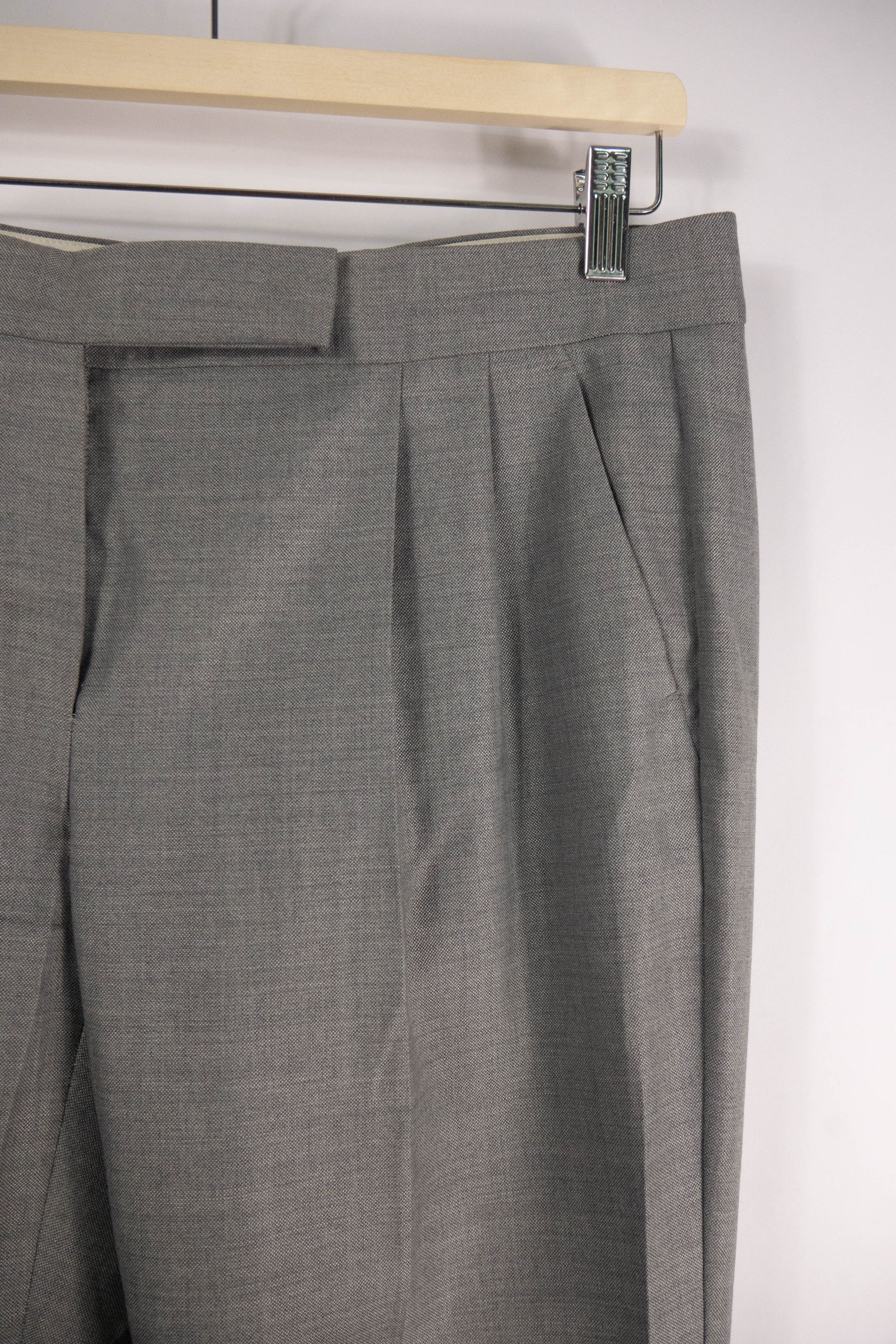 Max Mara Max Mara tailored suit set – blazer and trousers Size S / US 4 / IT 40 - 11 Thumbnail