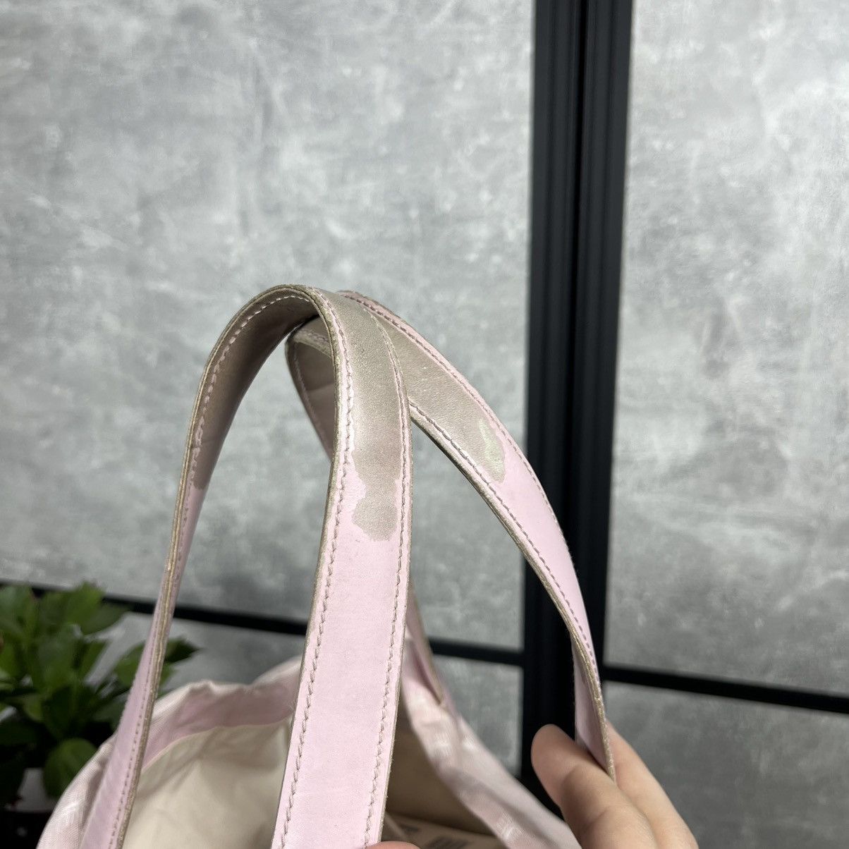 Chanel CHANEL ALIGNE PINK TRAVEL LINE NYLON TOTE BAG HAND BAG RARE Size ONE SIZE - 16 Thumbnail