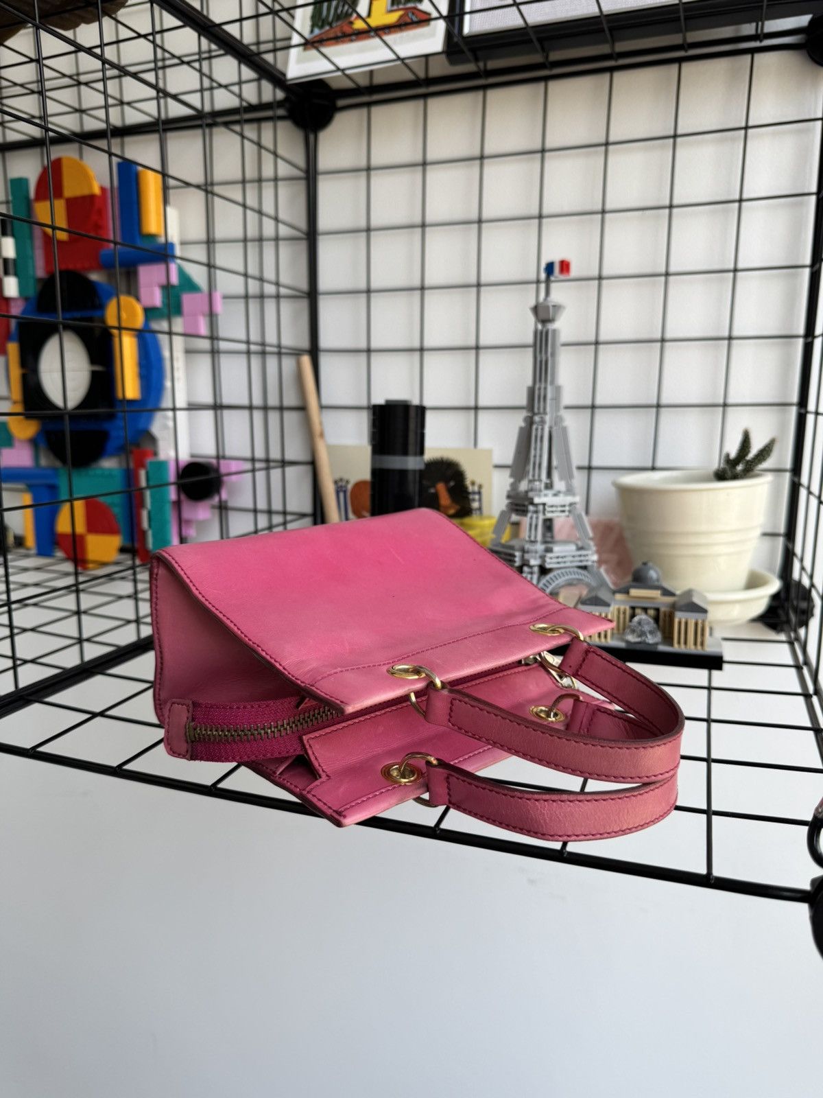 Celine Vintage Celine Triomphe Pink Leather Handbag Size ONE SIZE - 5 Thumbnail