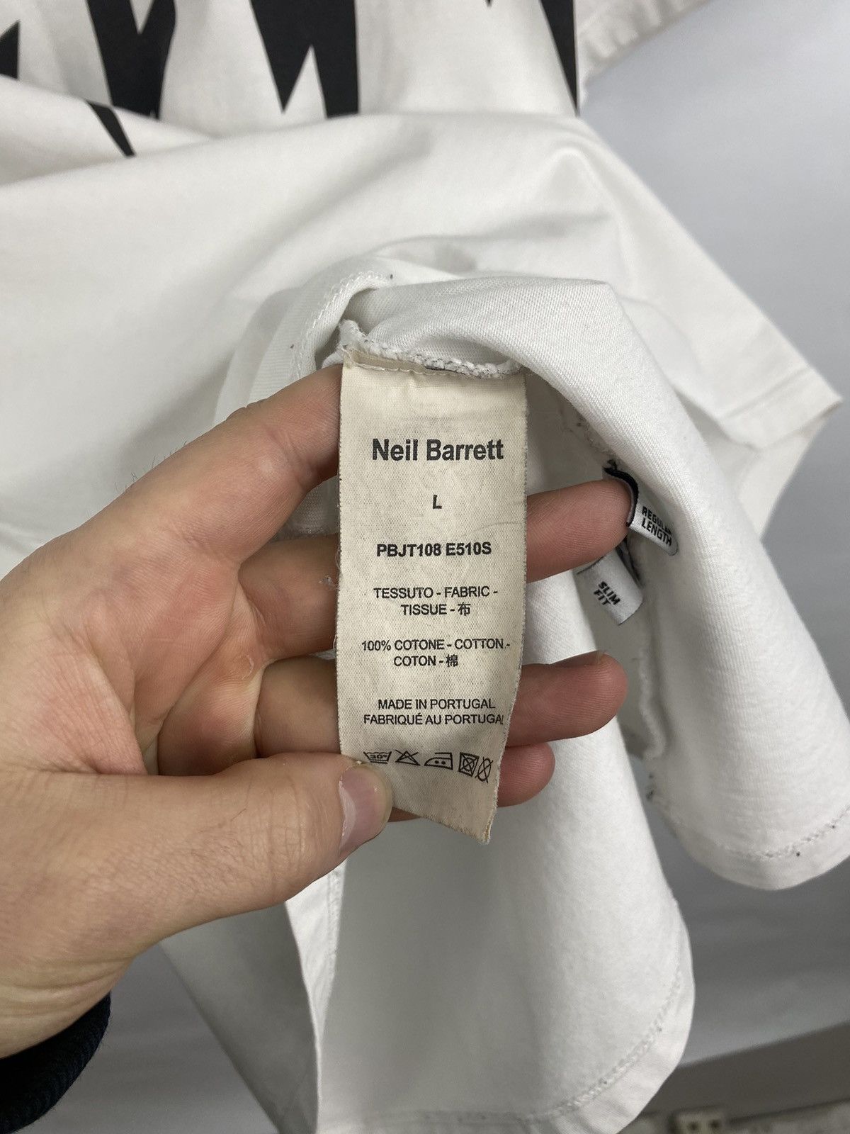 Neil Barrett Neil Barrett Fullprint T-Shirt Rare Retro Hype Y2K Size US L / EU 52-54 / 3 - 6 Thumbnail